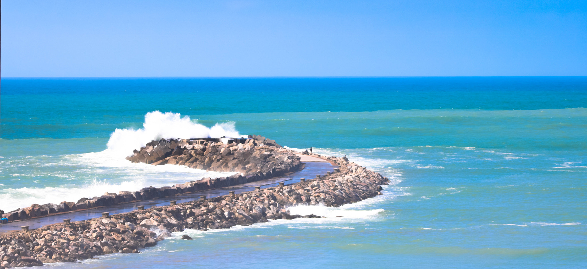 Sigma 105mm F2.8 EX DG OS HSM sample photo. Ocean photography