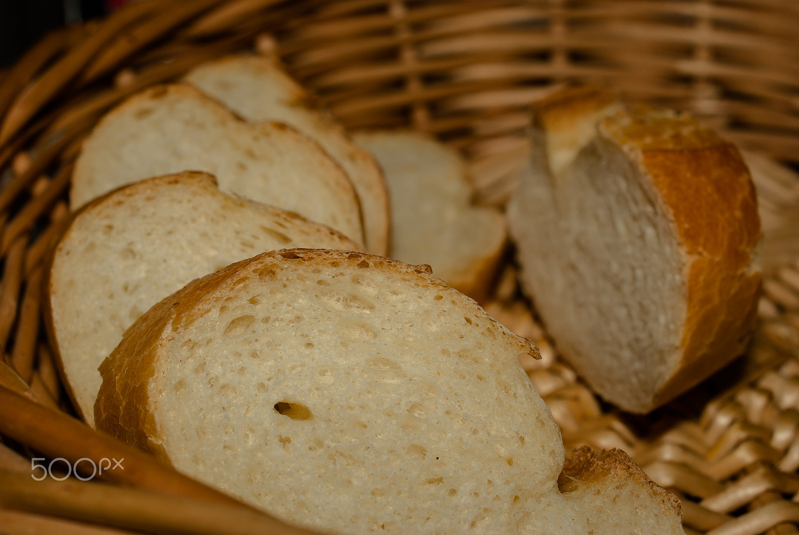 Pentax K200D sample photo. Slices of bread photography