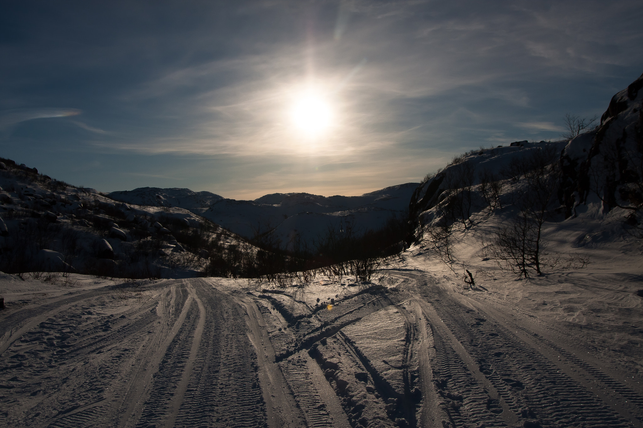 Canon EOS 40D + Sigma 20mm EX f/1.8 sample photo. Road in tundra photography