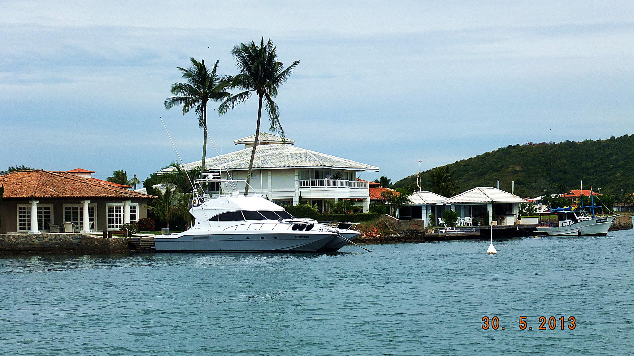 Fujifilm FinePix F770EXR (FinePix F775EXR) sample photo. Cabo frio - rj photography