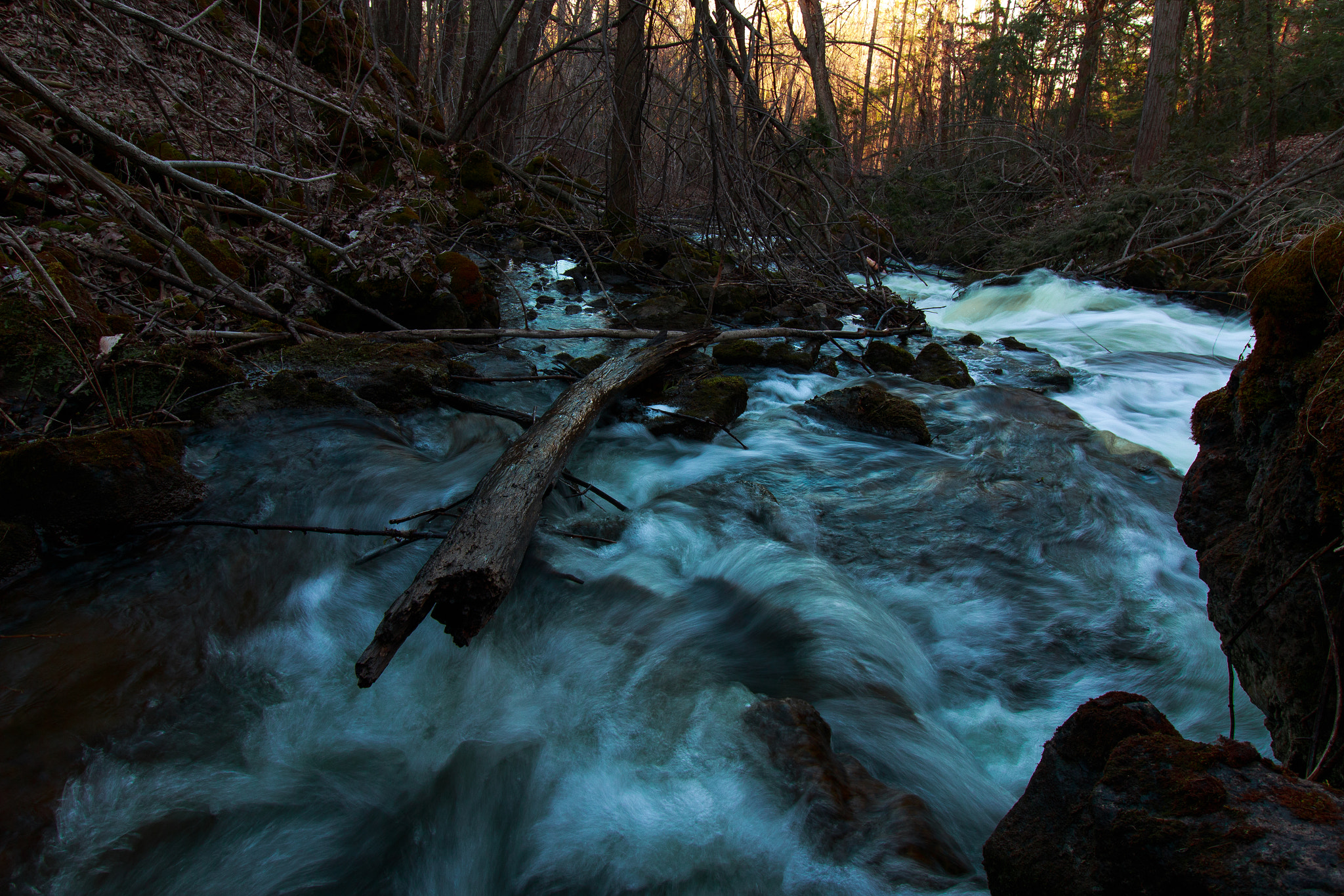 Canon EF-S 10-18mm F4.5–5.6 IS STM sample photo. Distance bright photography