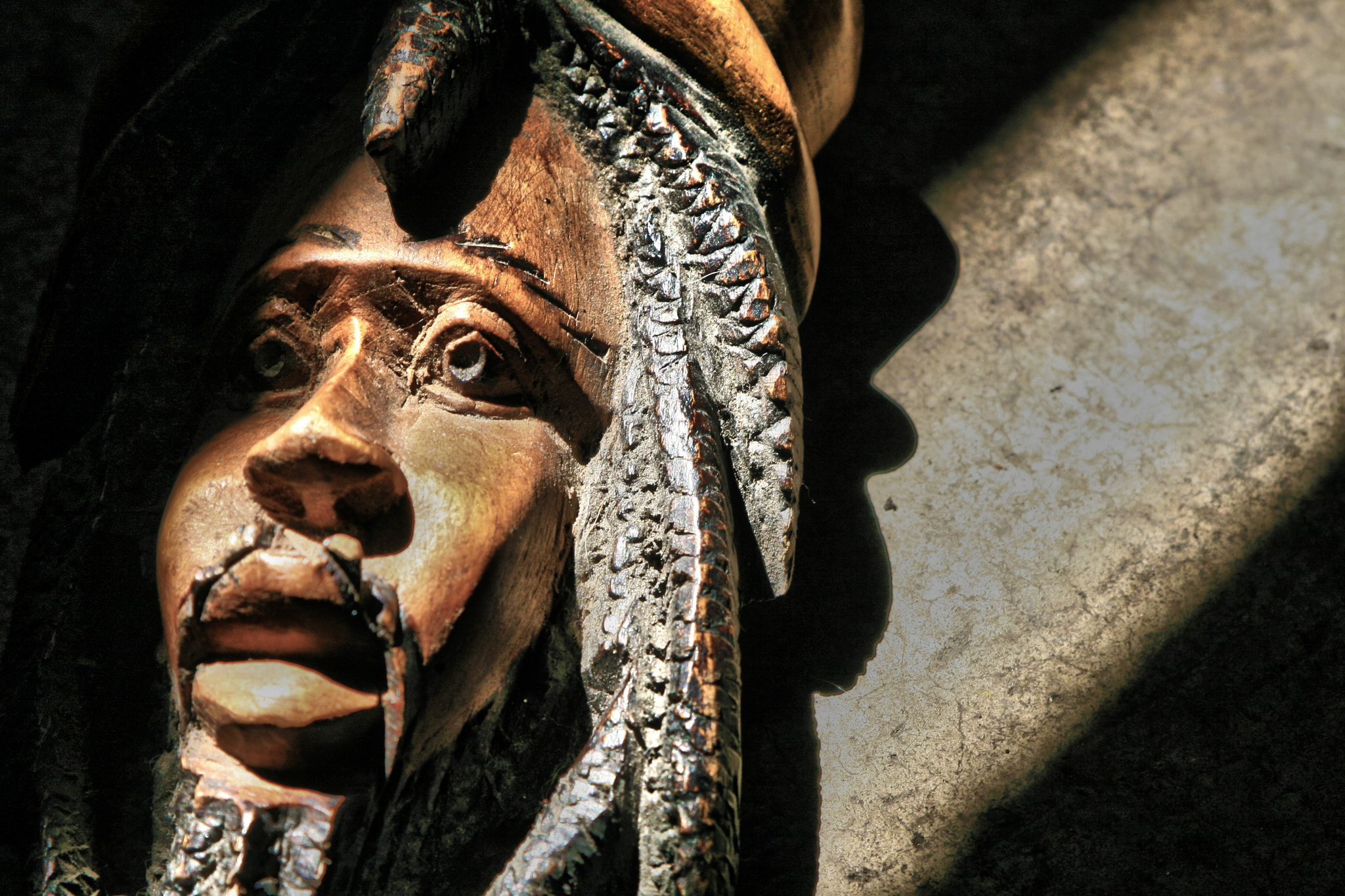 Canon EF 28-105mm f/3.5-4.5 USM sample photo. Rasta light photography