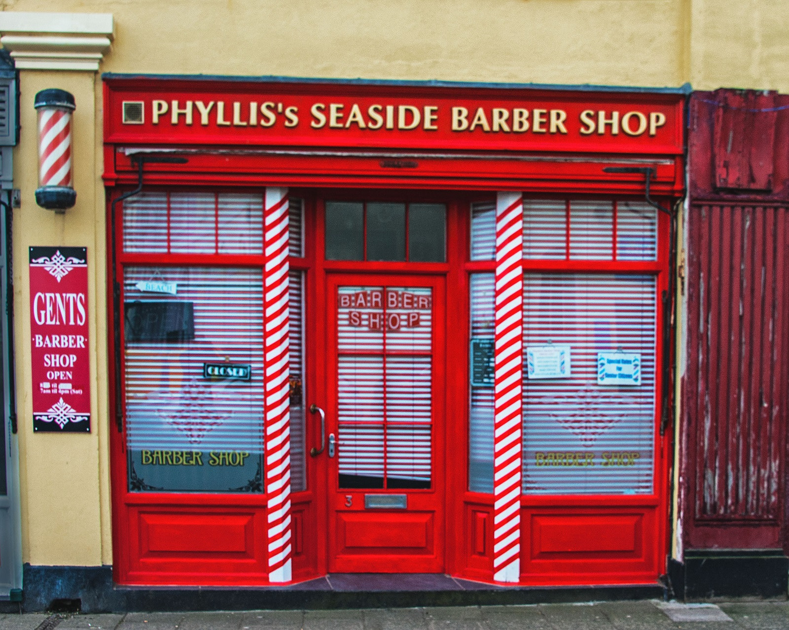Nikon D3 sample photo. Seaside barber shop photography