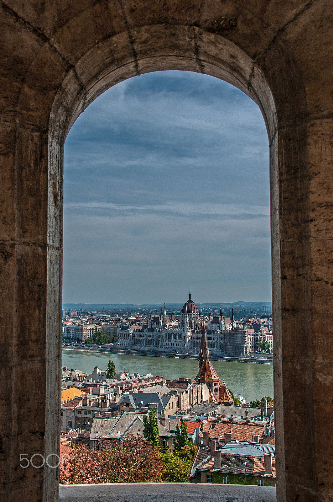 Nikon D300 + Sigma 18-200mm F3.5-6.3 DC sample photo. Through the arched window photography