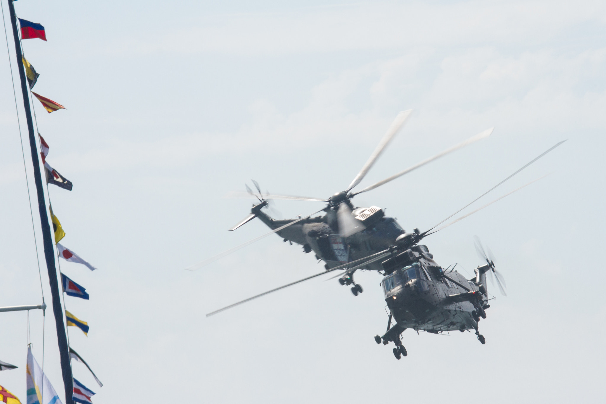Canon EOS 7D + Canon EF 70-300mm F4.5-5.6 DO IS USM sample photo. Sea kings photography