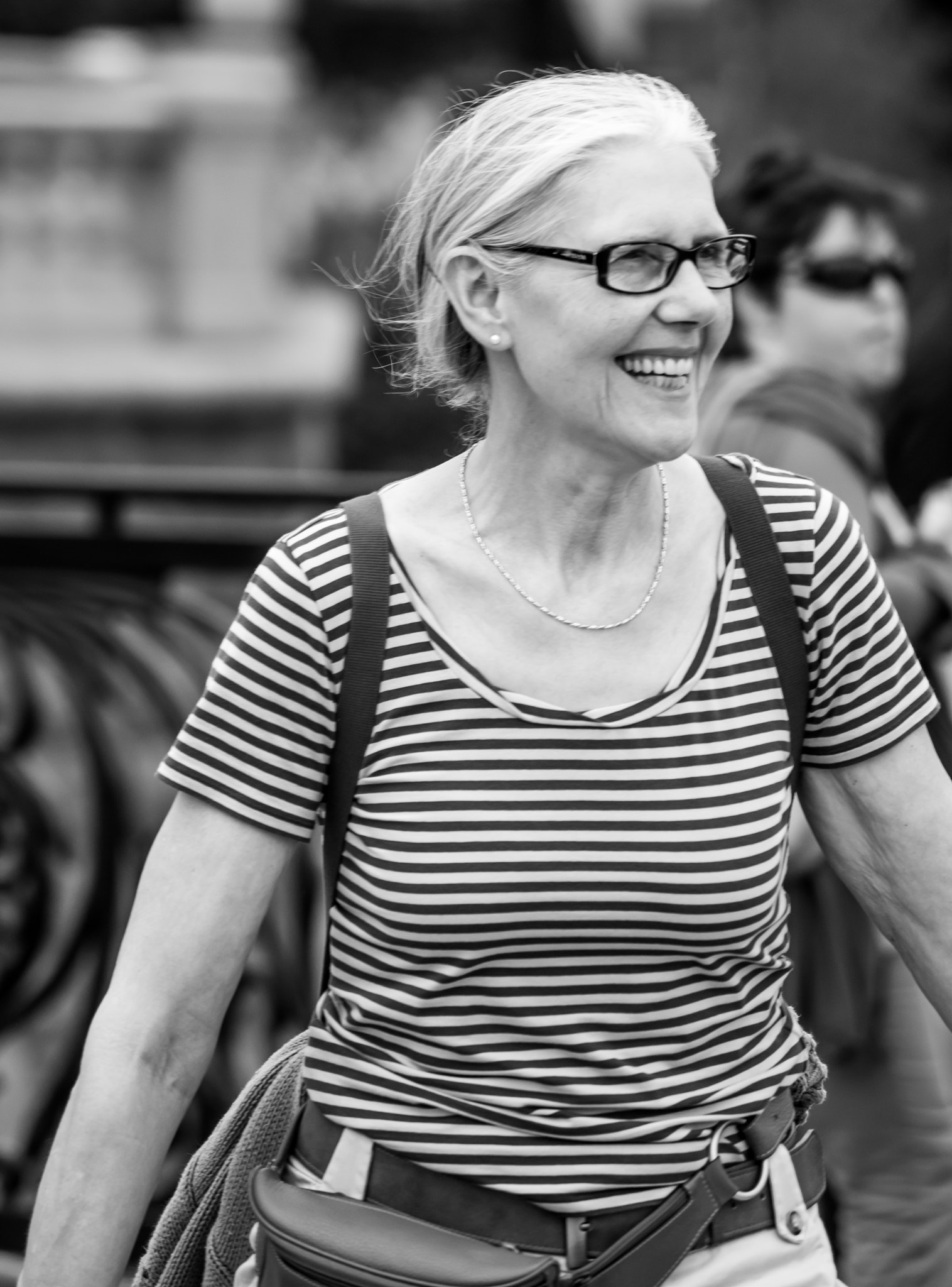 Sony Alpha DSLR-A380 sample photo. Smile - tourists photography