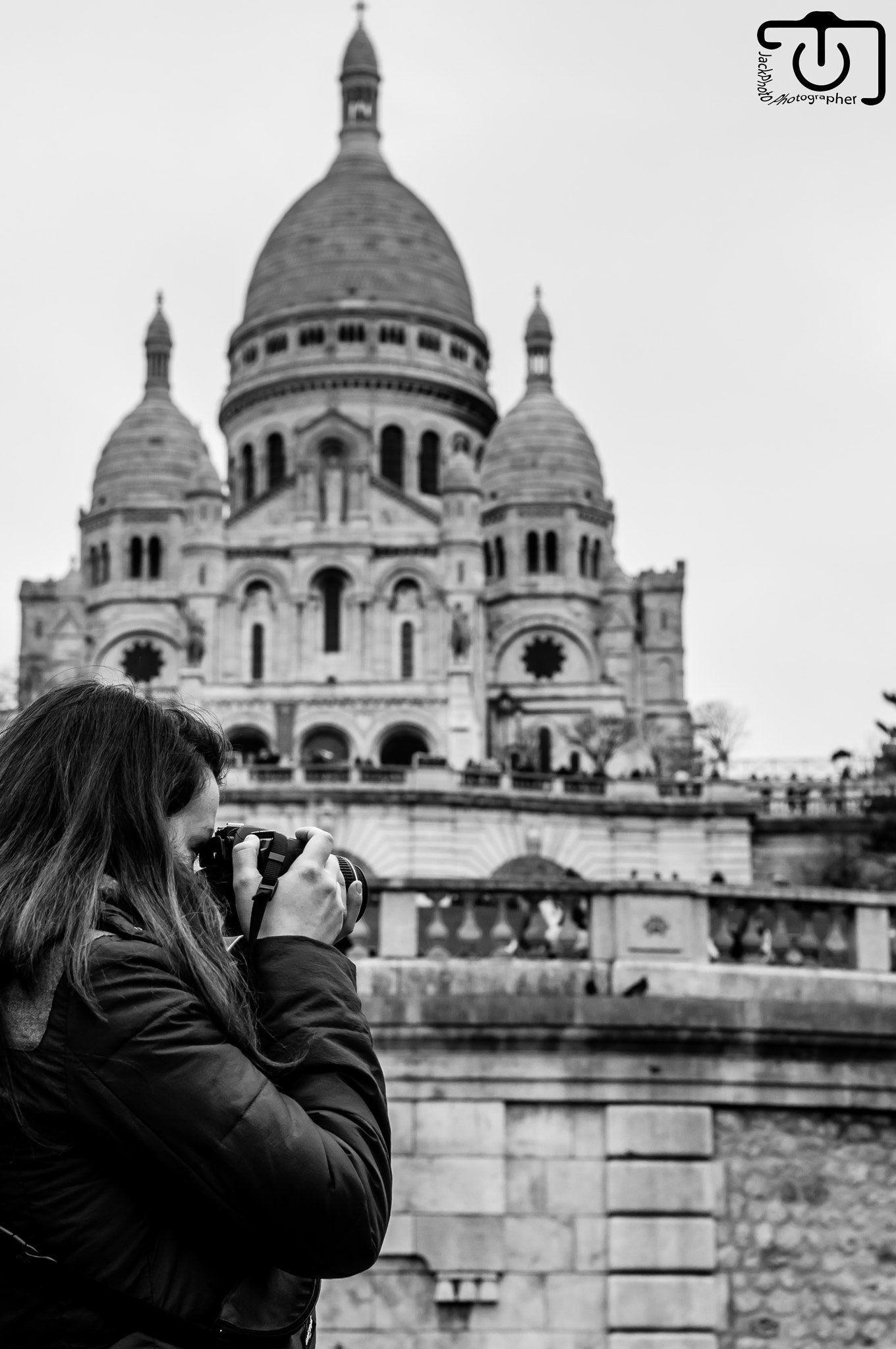 AF Nikkor 50mm f/1.4 sample photo. Shooting at montmartre photography