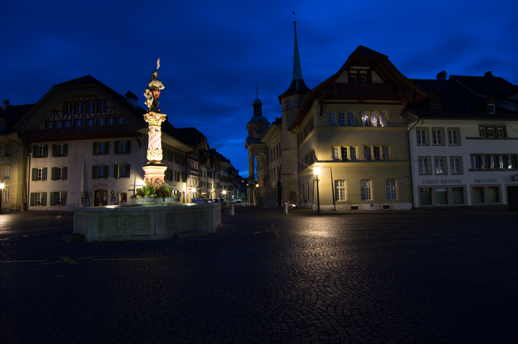 Pentax K-3 II + Pentax smc DA 12-24mm F4.0 ED AL (IF) sample photo. Zofingen zur blauen stunden photography