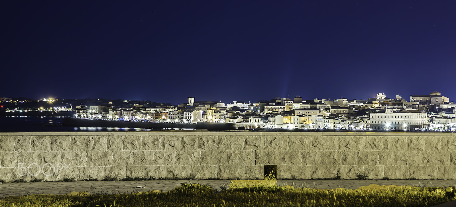 Sigma 17-70mm F2.8-4 DC Macro OS HSM | C sample photo. Siracusa photography