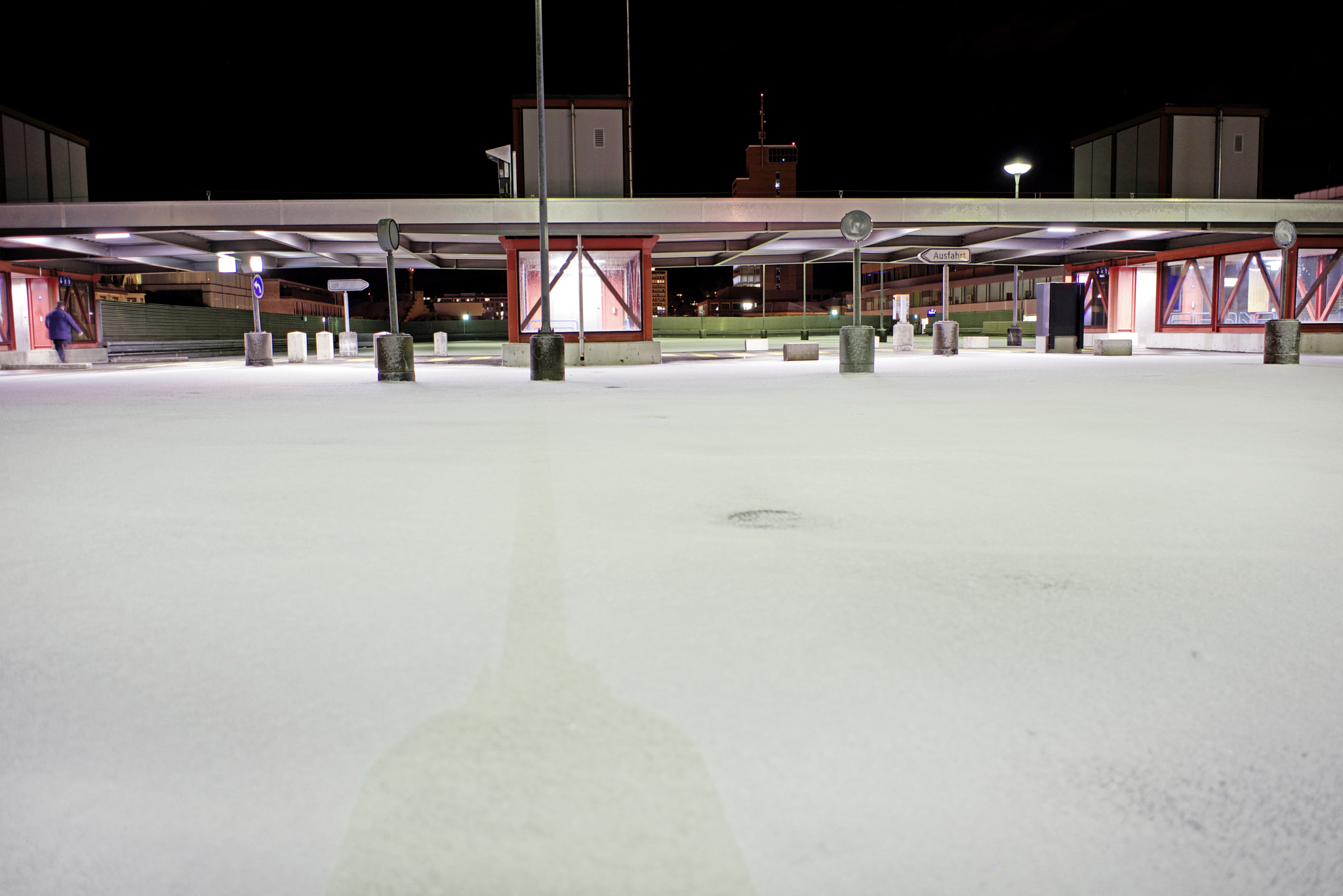 Sony a7R + Sony FE 28mm F2 sample photo. Parkdeck bahnhof winterthur photography