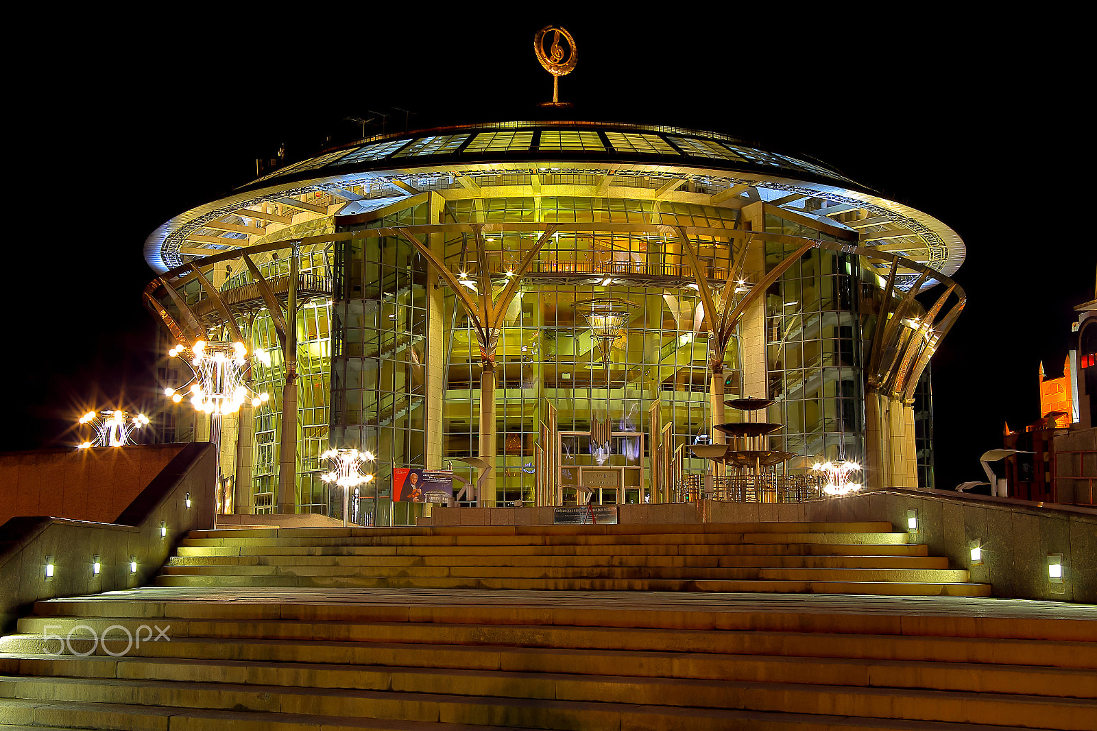 Canon EF 28-80mm f/2.8-4L sample photo. Front staircase_moscow international performing arts center at n photography