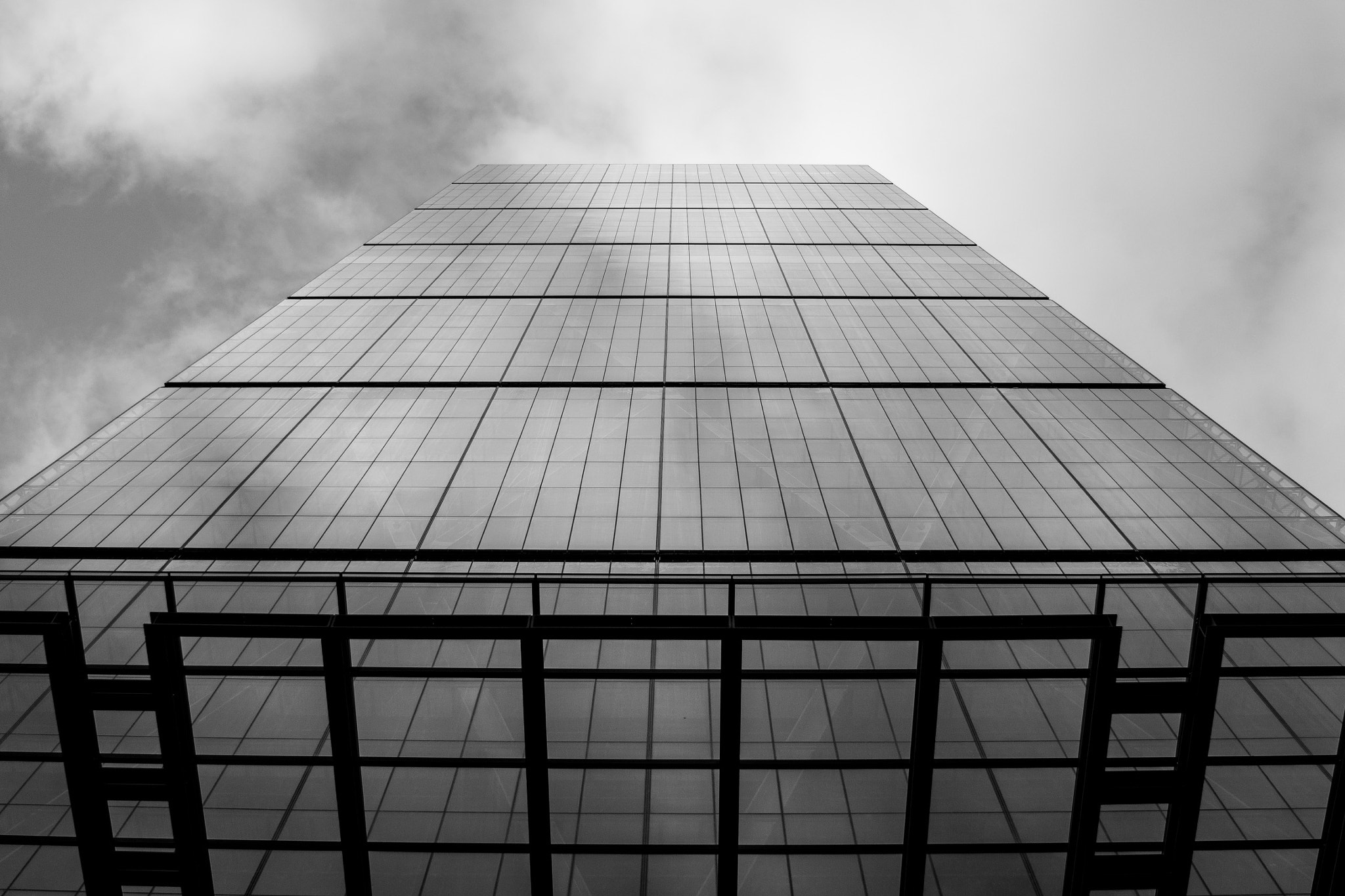 Canon EF 28-135mm F3.5-5.6 IS USM sample photo. The city life | london photography