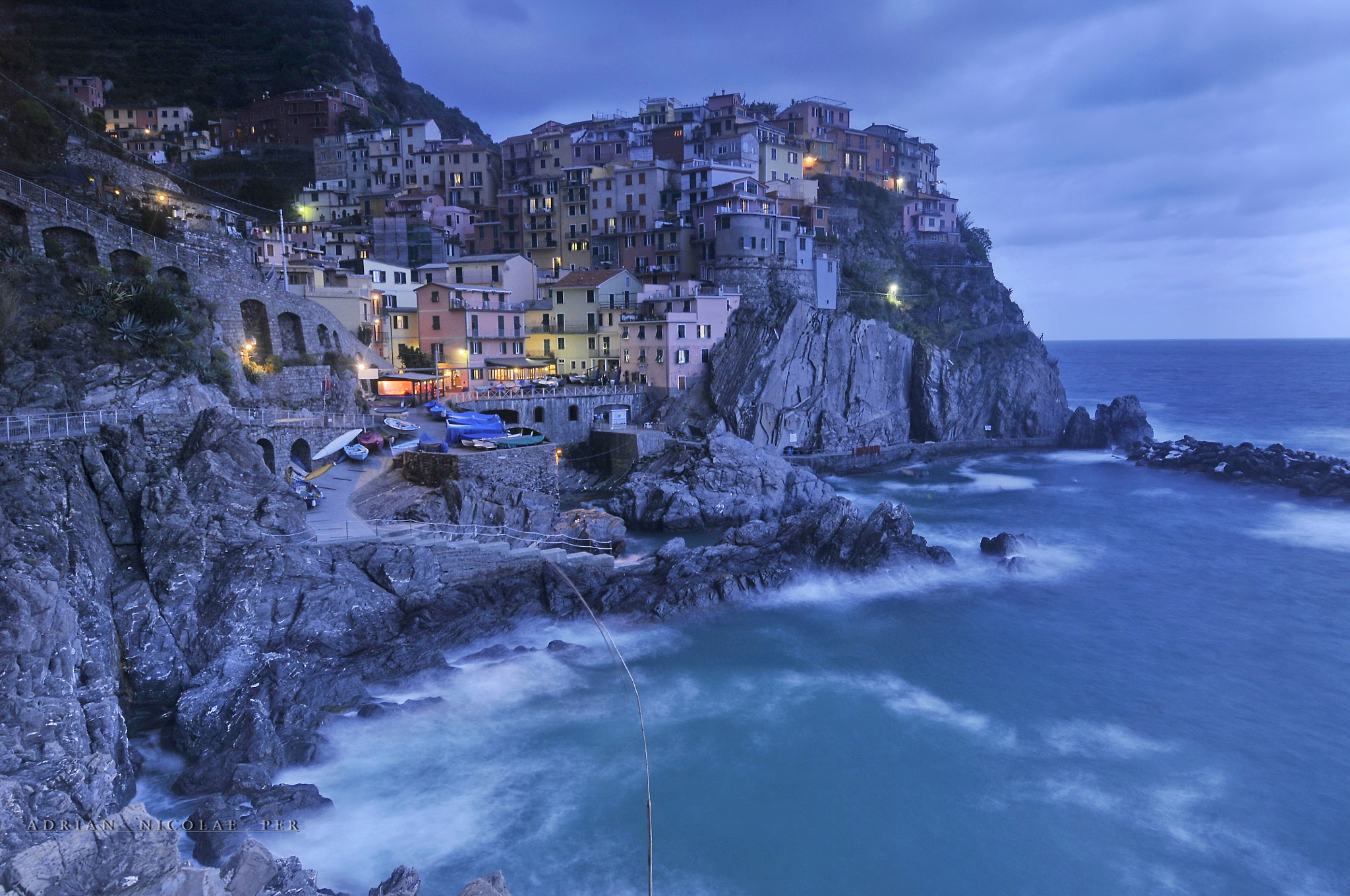 Nikon AF-S Nikkor 16-35mm F4G ED VR sample photo. Manarolla, cinque terre photography
