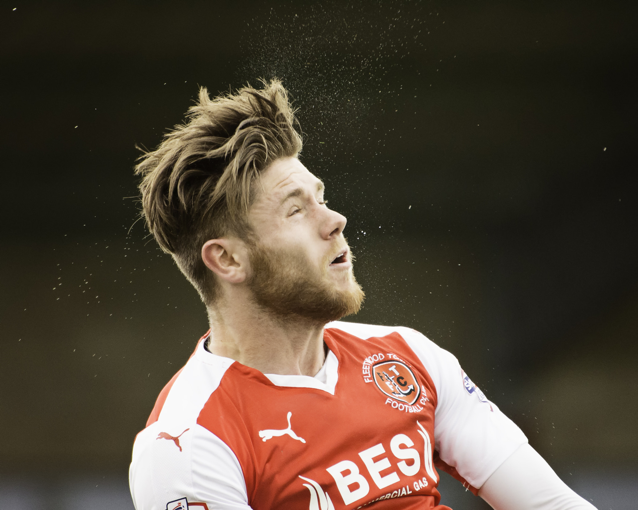 Nikon AF-S Nikkor 200-500mm F5.6E ED VR sample photo. Fleetwood town - wes burns  photography
