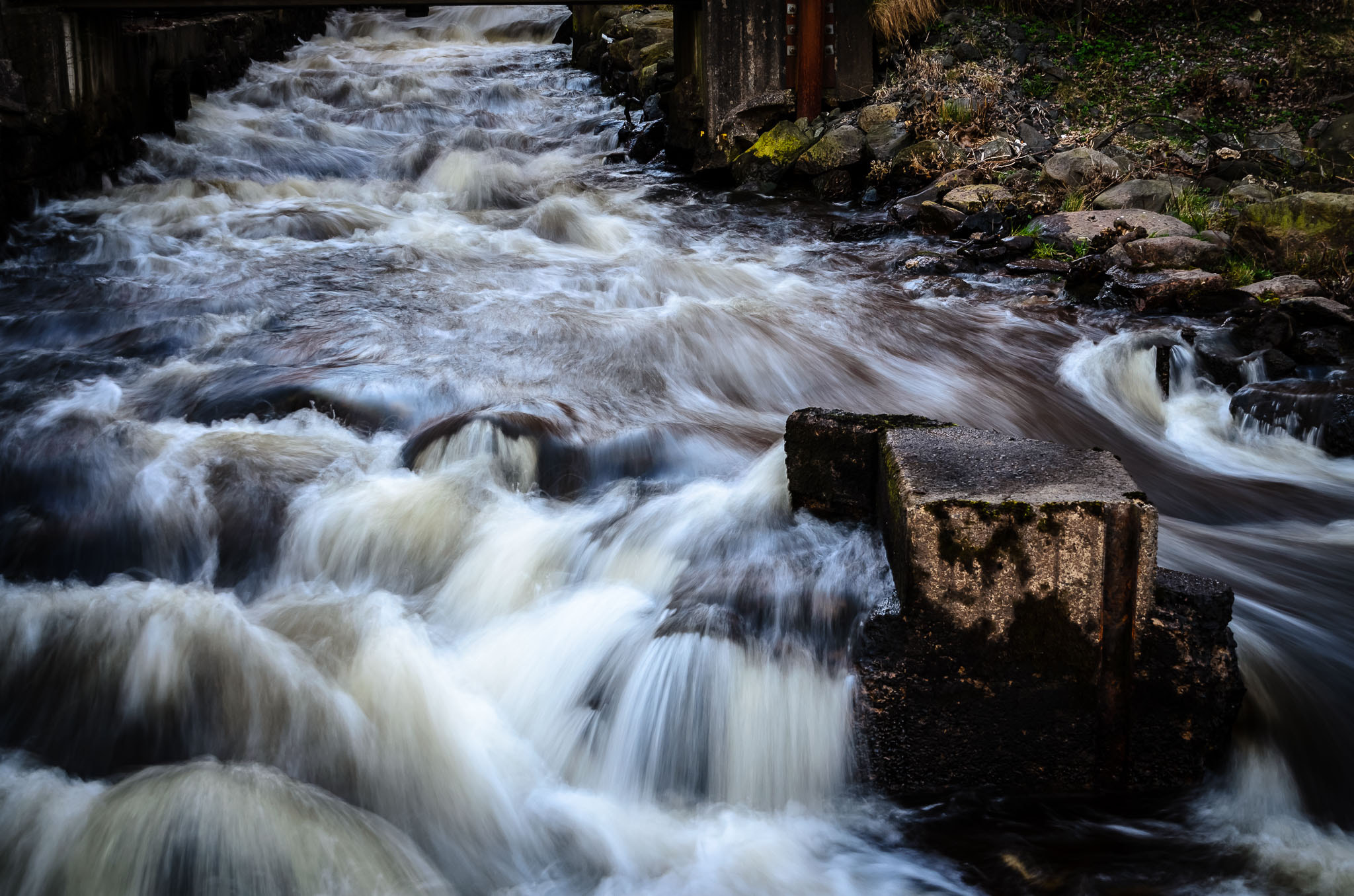 Nikon D5100 + Sigma 18-200mm F3.5-6.3 DC sample photo. Molndal kvarnby 1 photography