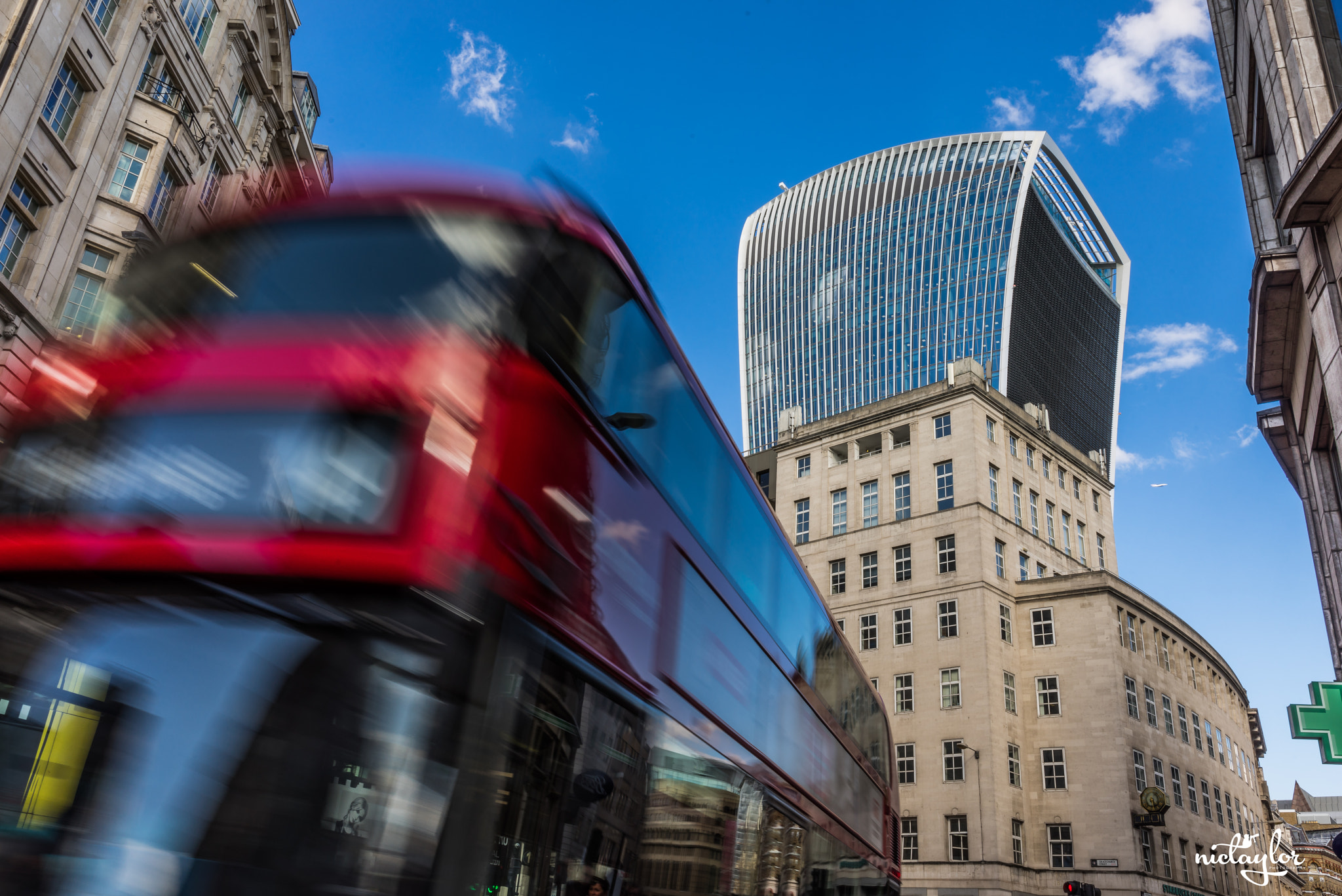 Sony a7R sample photo. Walkie talkie building photography