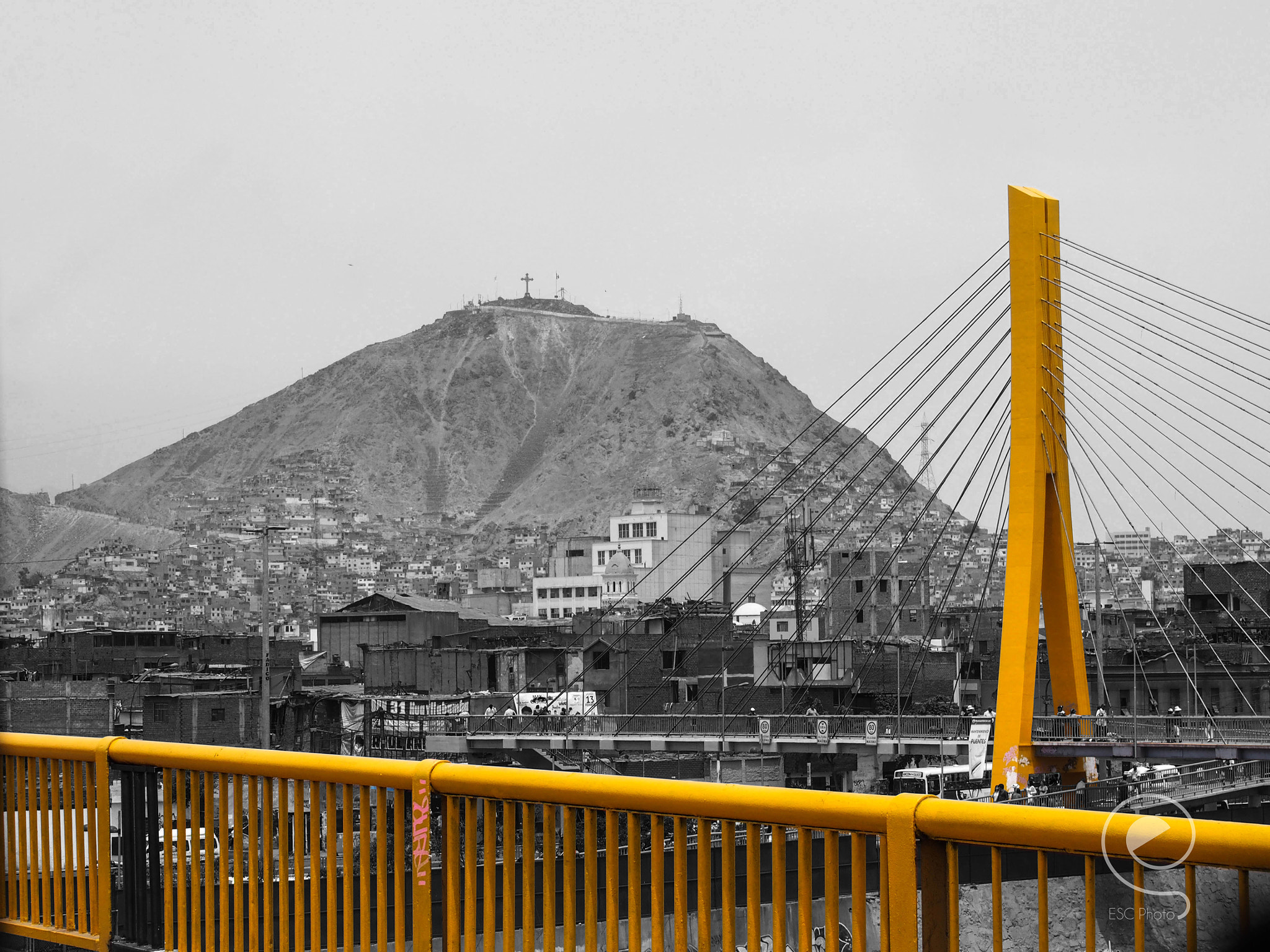 Olympus PEN E-PM2 sample photo. Yelow bridge photography