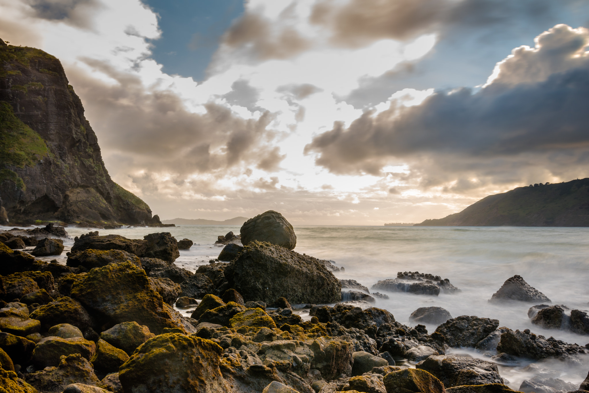 Sigma 17-70mm F2.8-4 DC Macro OS HSM | C sample photo. Rugged coastline photography