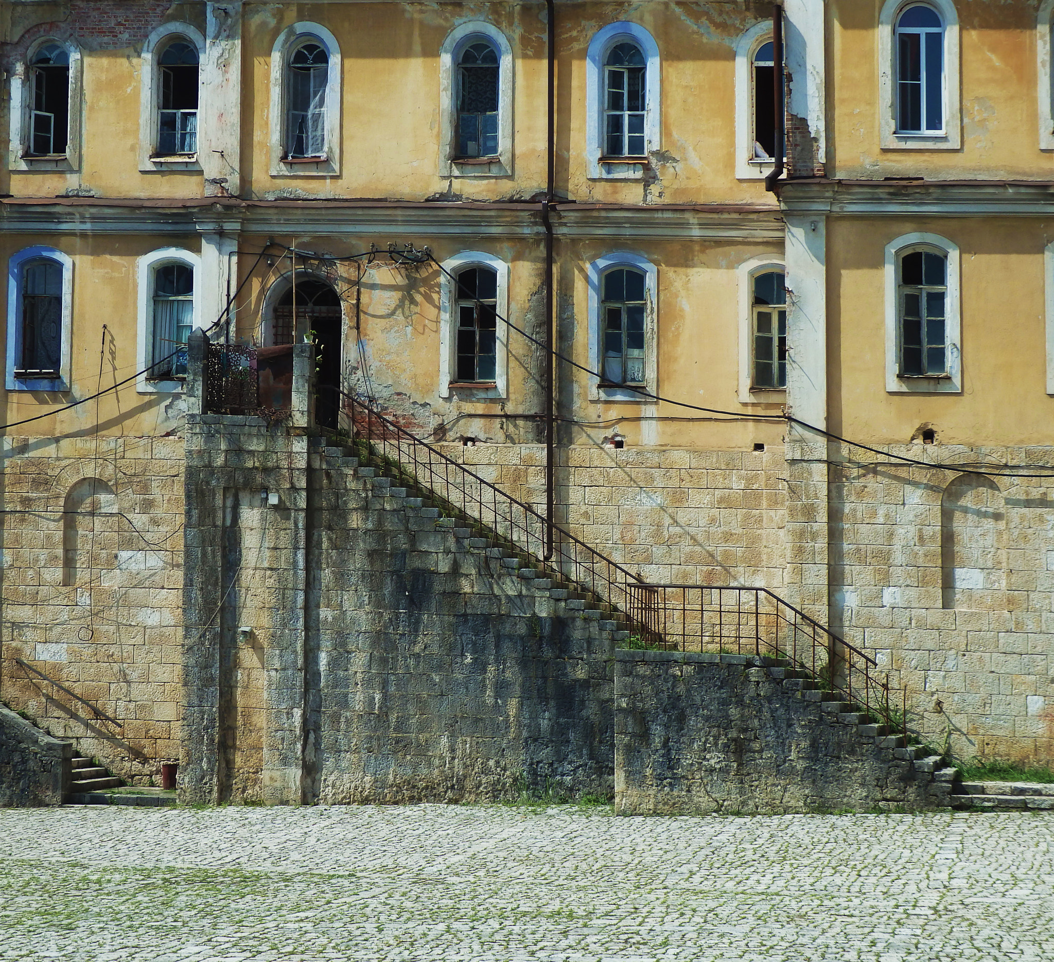 Olympus SH-50 sample photo. Old staircase photography