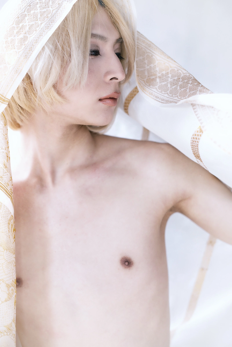 ZEISS Milvus 50mm F1.4 sample photo. Gender mythology photography