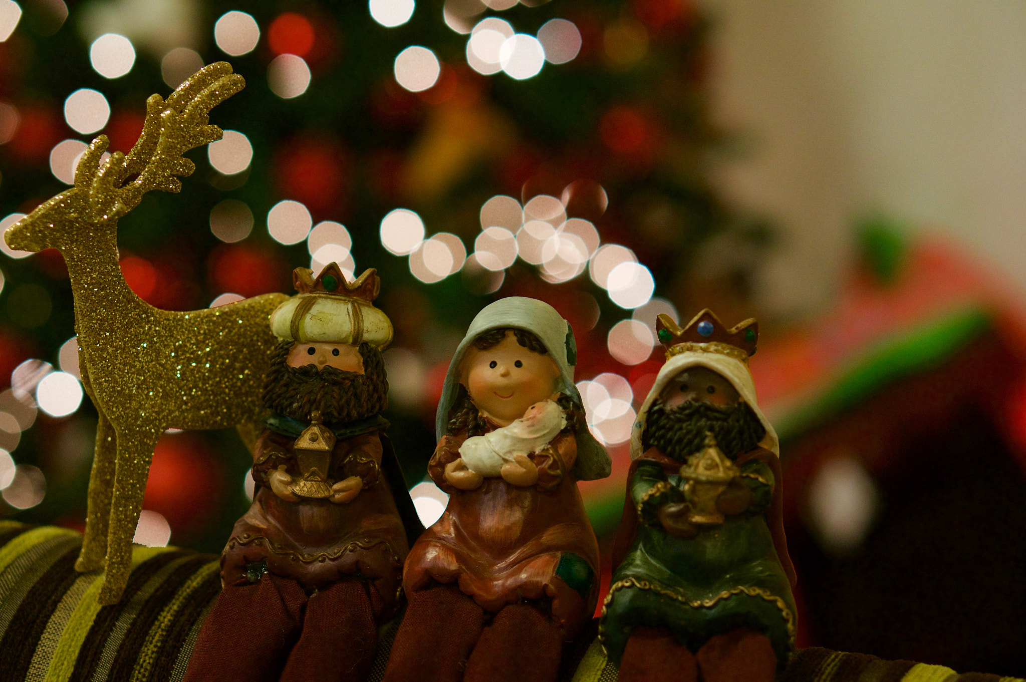 Sony Alpha NEX-6 + Sony E 50mm F1.8 OSS sample photo. Christmas dolls 2 photography