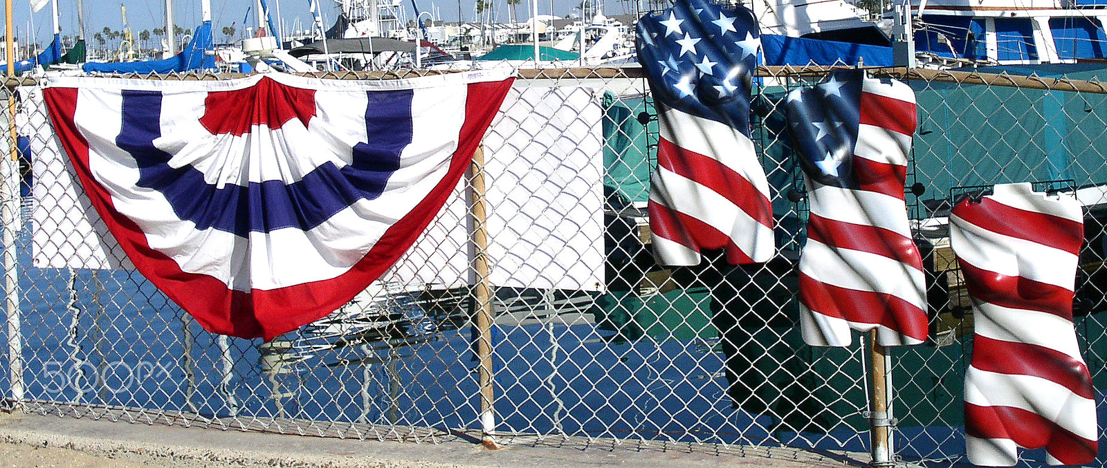 KONICA MINOLTA DiMAGE F300 sample photo. American flag photography