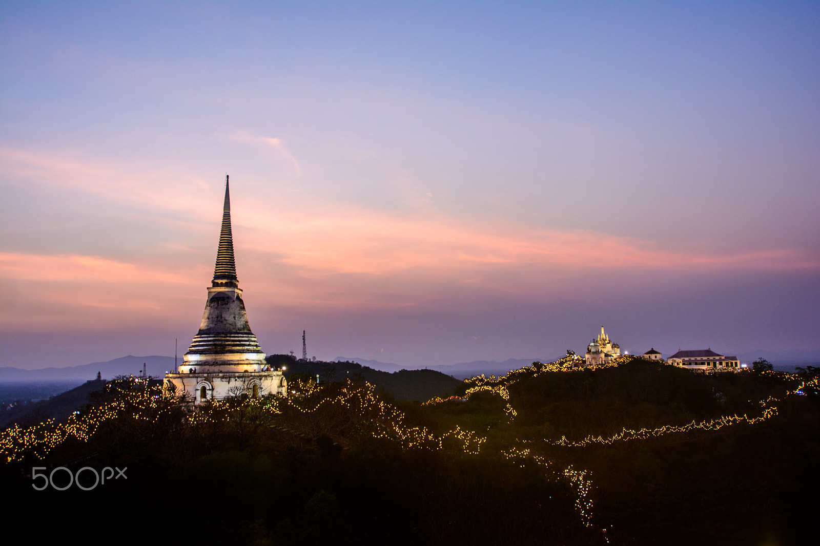 Nikon AF-S Nikkor 17-35mm F2.8D ED-IF sample photo. Phra nakhon khiri historical park at twilight photography