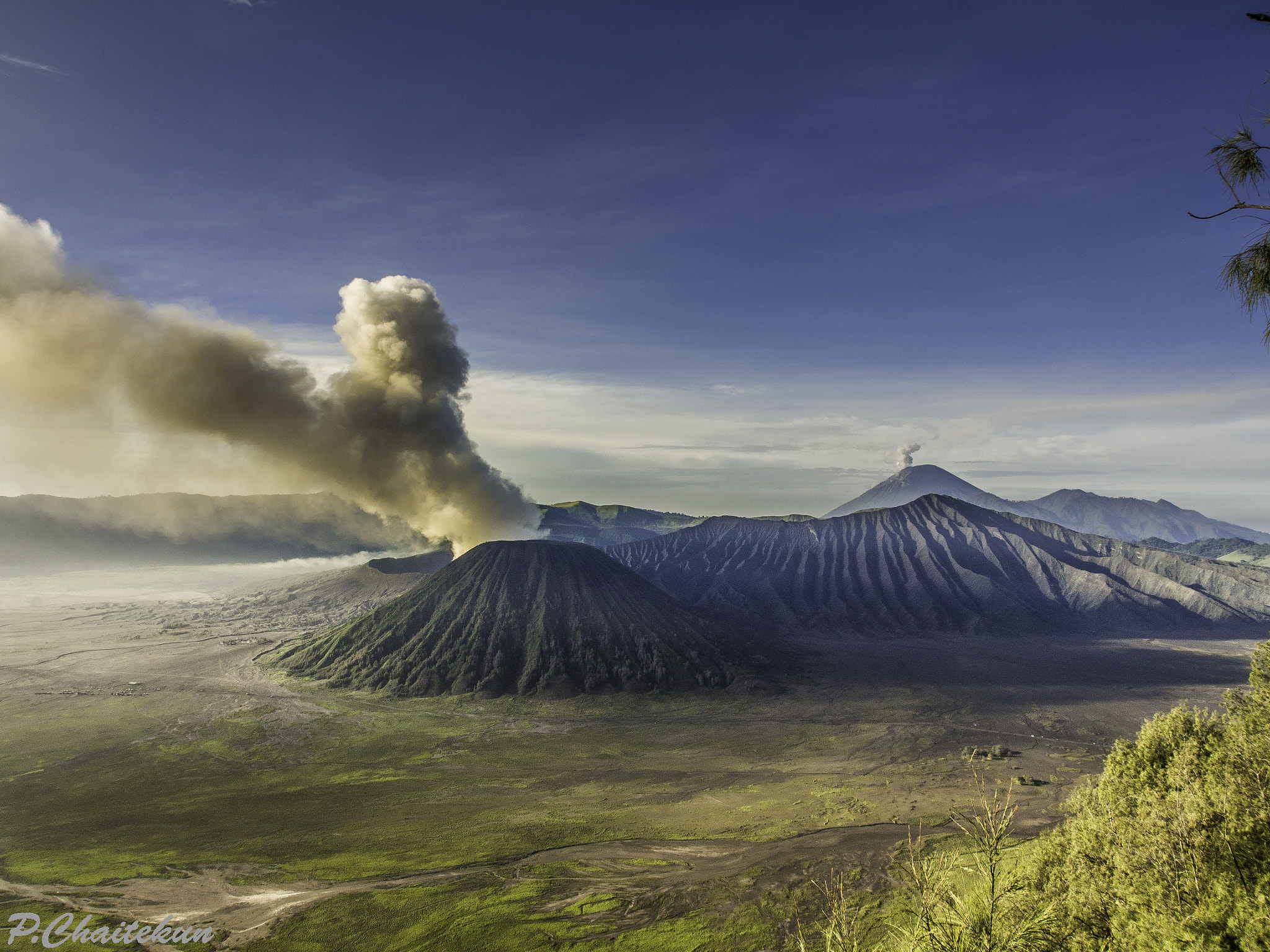 Olympus PEN E-PM2 + OLYMPUS M.12-50mm F3.5-6.3 sample photo. Mount bromo photography