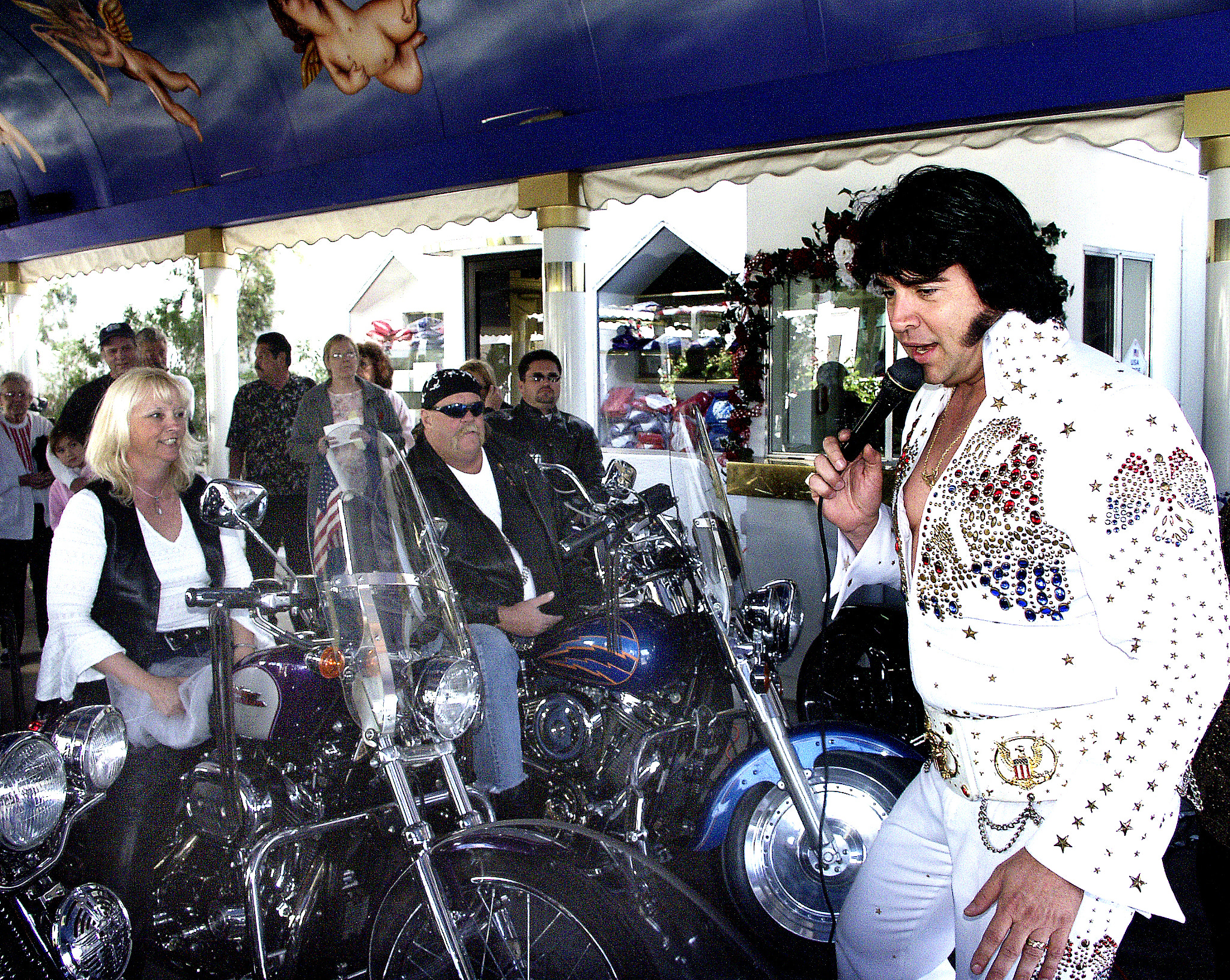 KONICA MINOLTA DiMAGE 7Hi sample photo. Las vegas motorcycle wedding photography