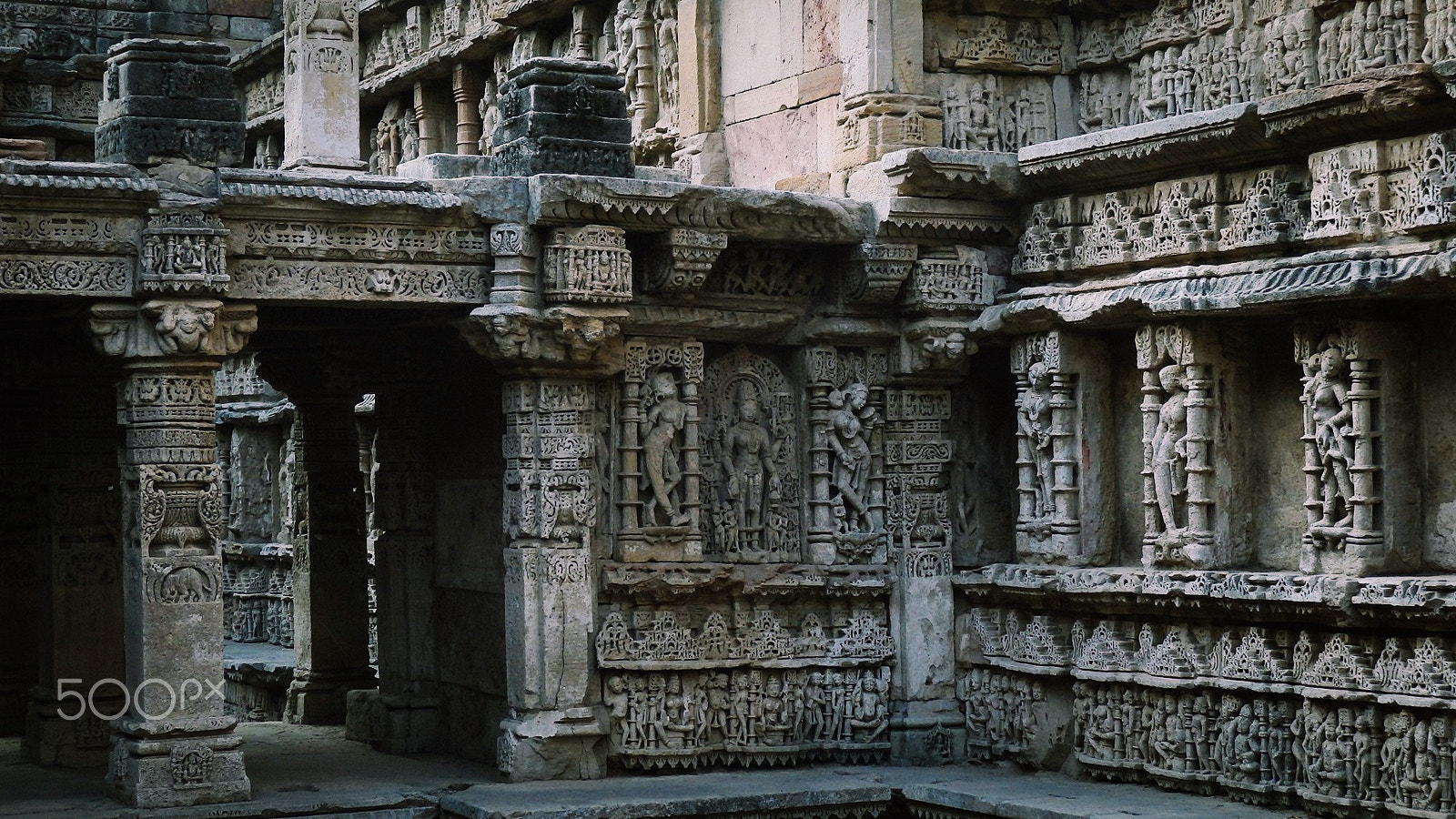 Olympus SZ-16,DZ-105 sample photo. The edifice photography