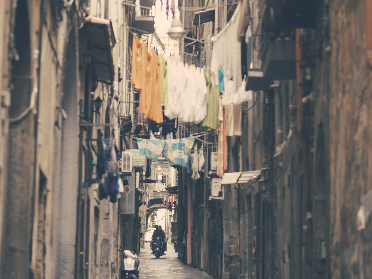 Olympus M.Zuiko Digital ED 75mm F1.8 sample photo. Naples street life photography