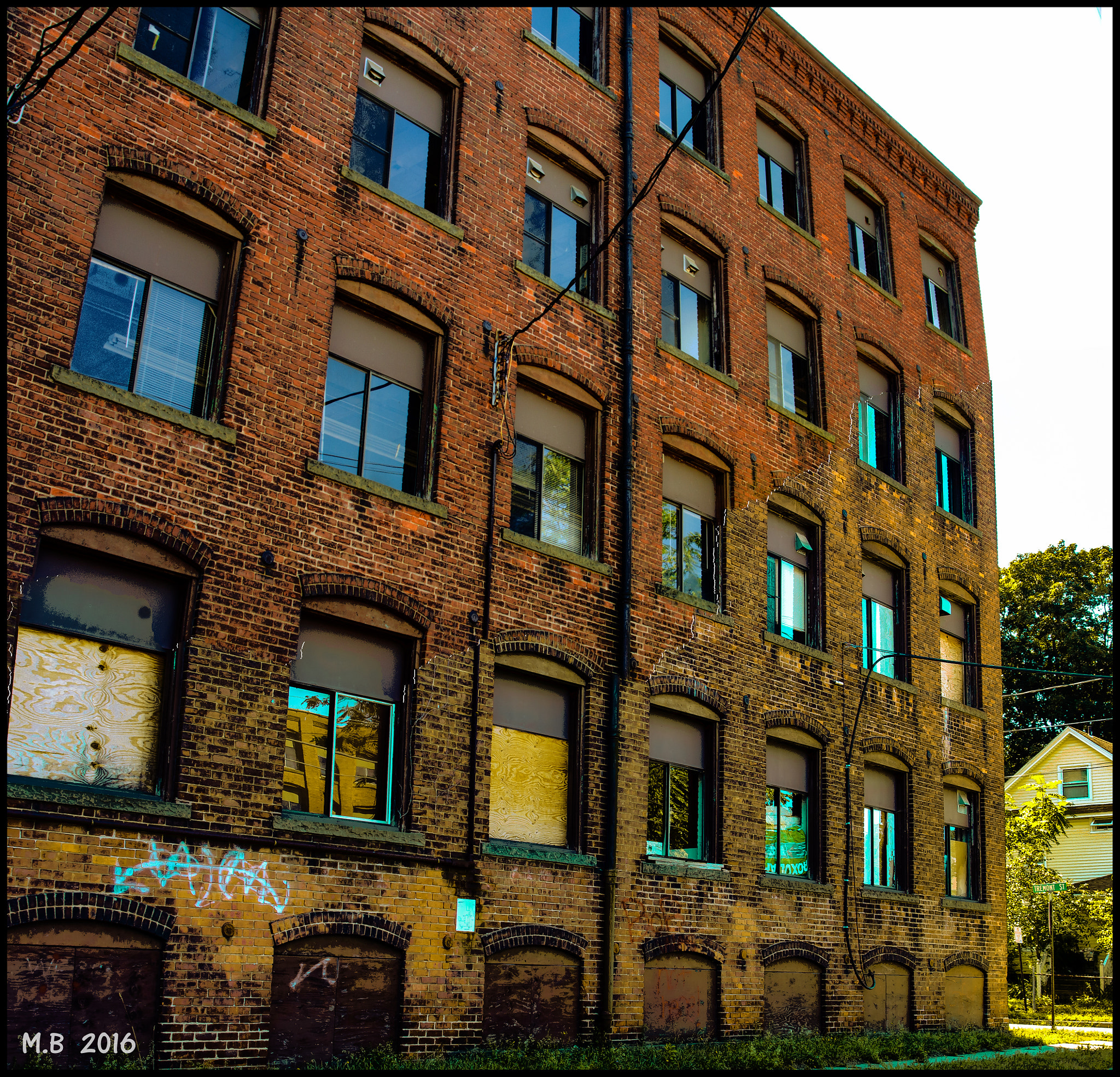 Pentax K-x sample photo. Old factory bldg. in meriden, ct. east side. photography