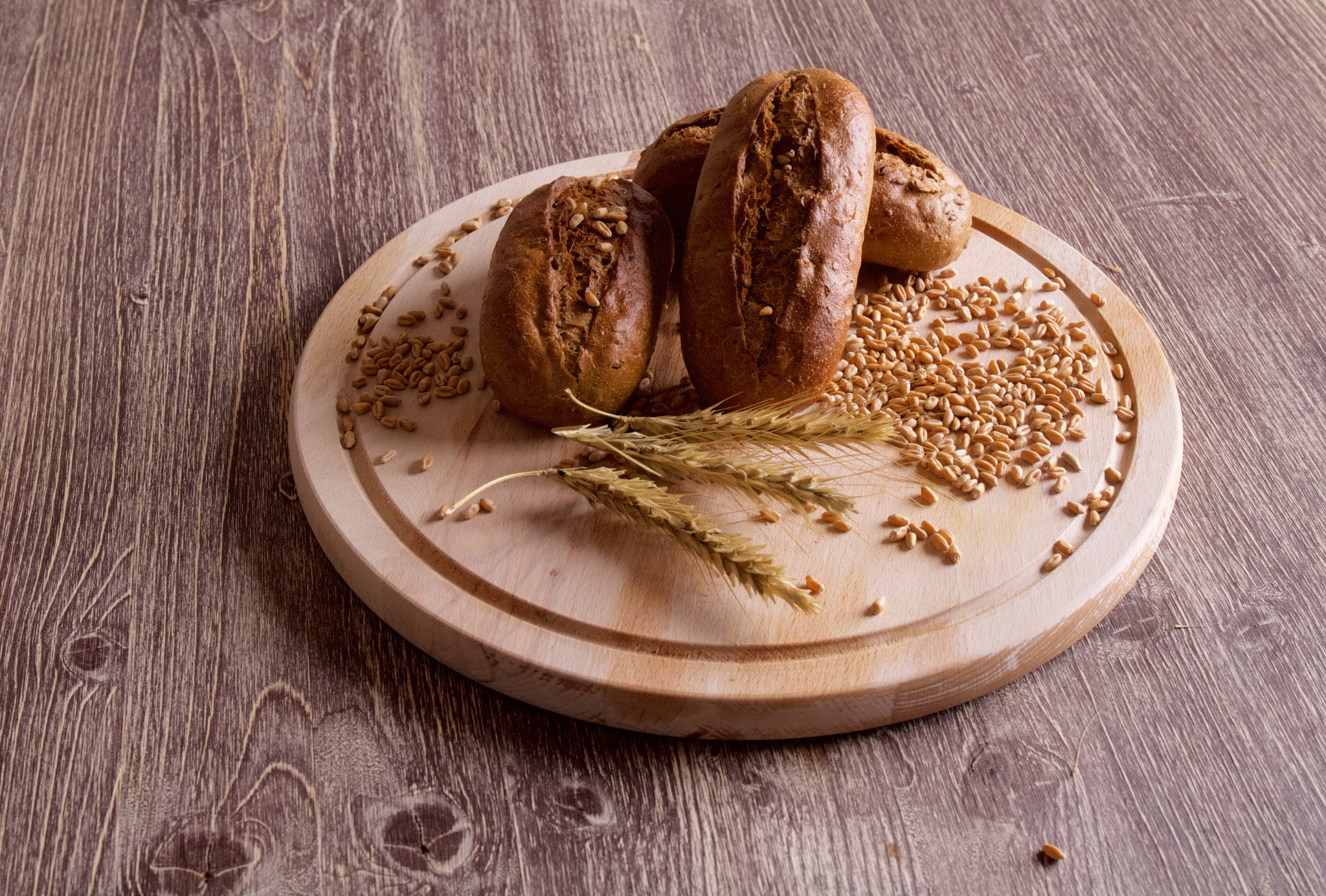 Canon EF 24-70mm F4L IS USM sample photo. Black bread photography