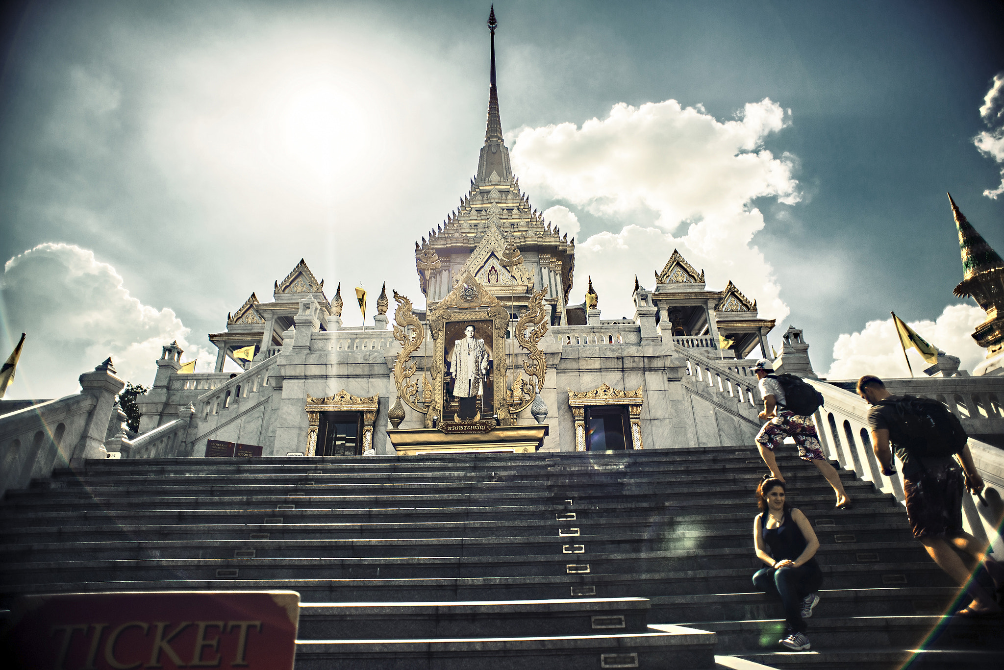 Nikon D600 + Nikon AF Nikkor 20mm F2.8D sample photo. Temple in the city photography