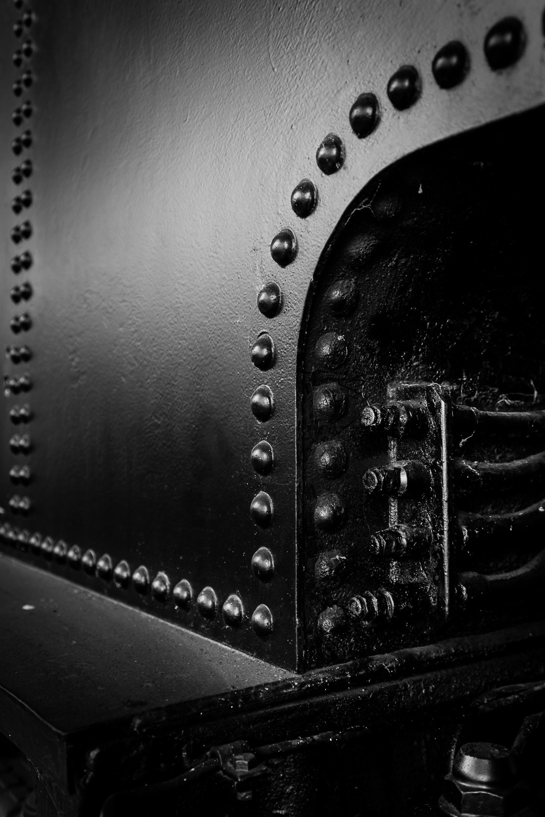 Nikon D600 + Sigma 24-70mm F2.8 EX DG Macro sample photo. Old loco close up photography