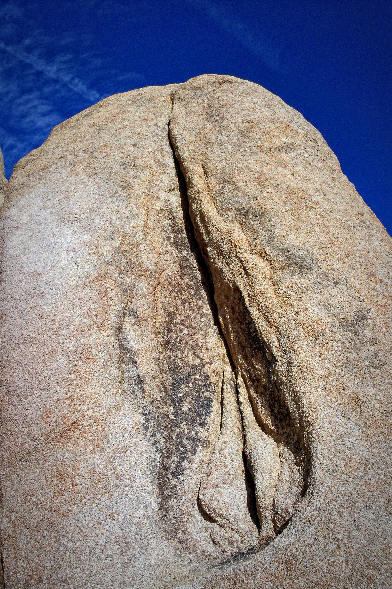 Kodak V1253 ZOOM DIGITAL CAMERA sample photo. V rock photography
