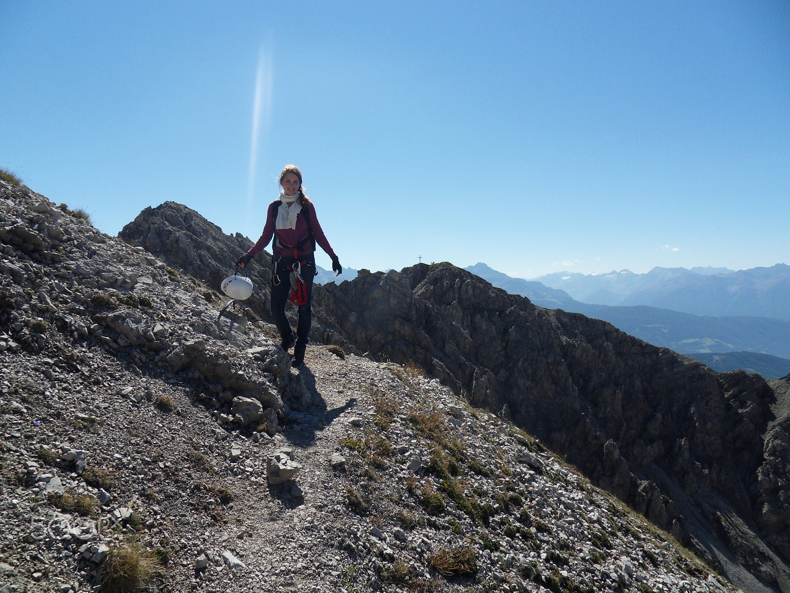 Samsung WB550, WB560 / VLUU WB550 /  HZ15W sample photo. Top of the world - nearly.. photography