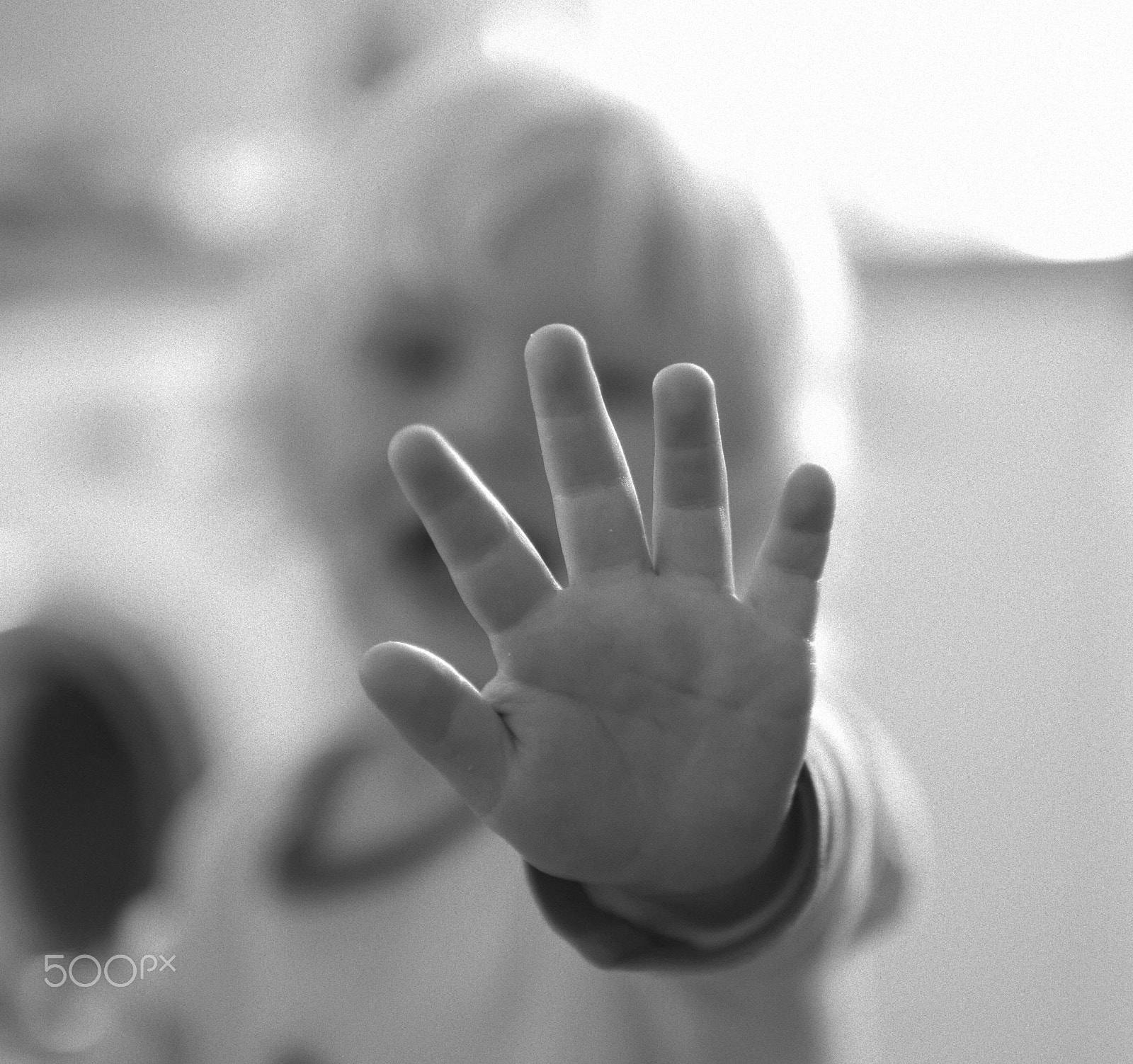 Nikon D800E + Nikon AF-S Nikkor 35mm F1.4G sample photo. The hand photography