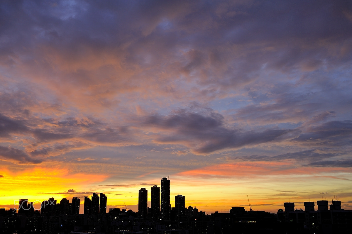 Nikon D3S + Nikon AF Nikkor 35mm F2D sample photo. Sunset of seoul photography