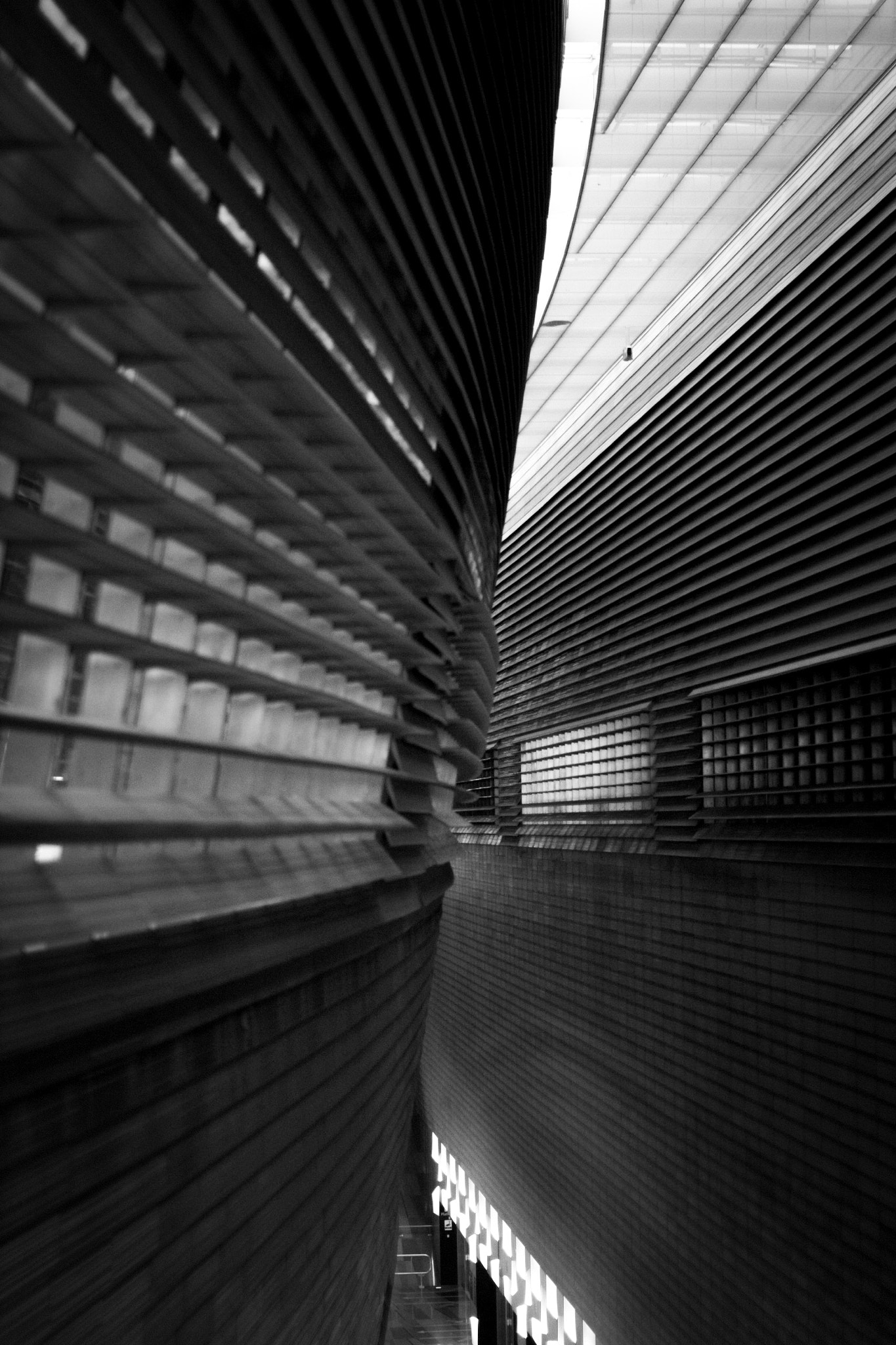 Sigma 50mm F1.4 EX DG HSM sample photo. The wave photography