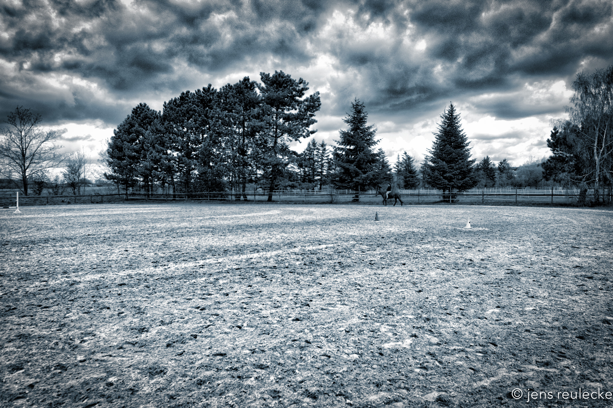 Sony SLT-A65 (SLT-A65V) + 20mm F2.8 sample photo. Before the storm.. photography