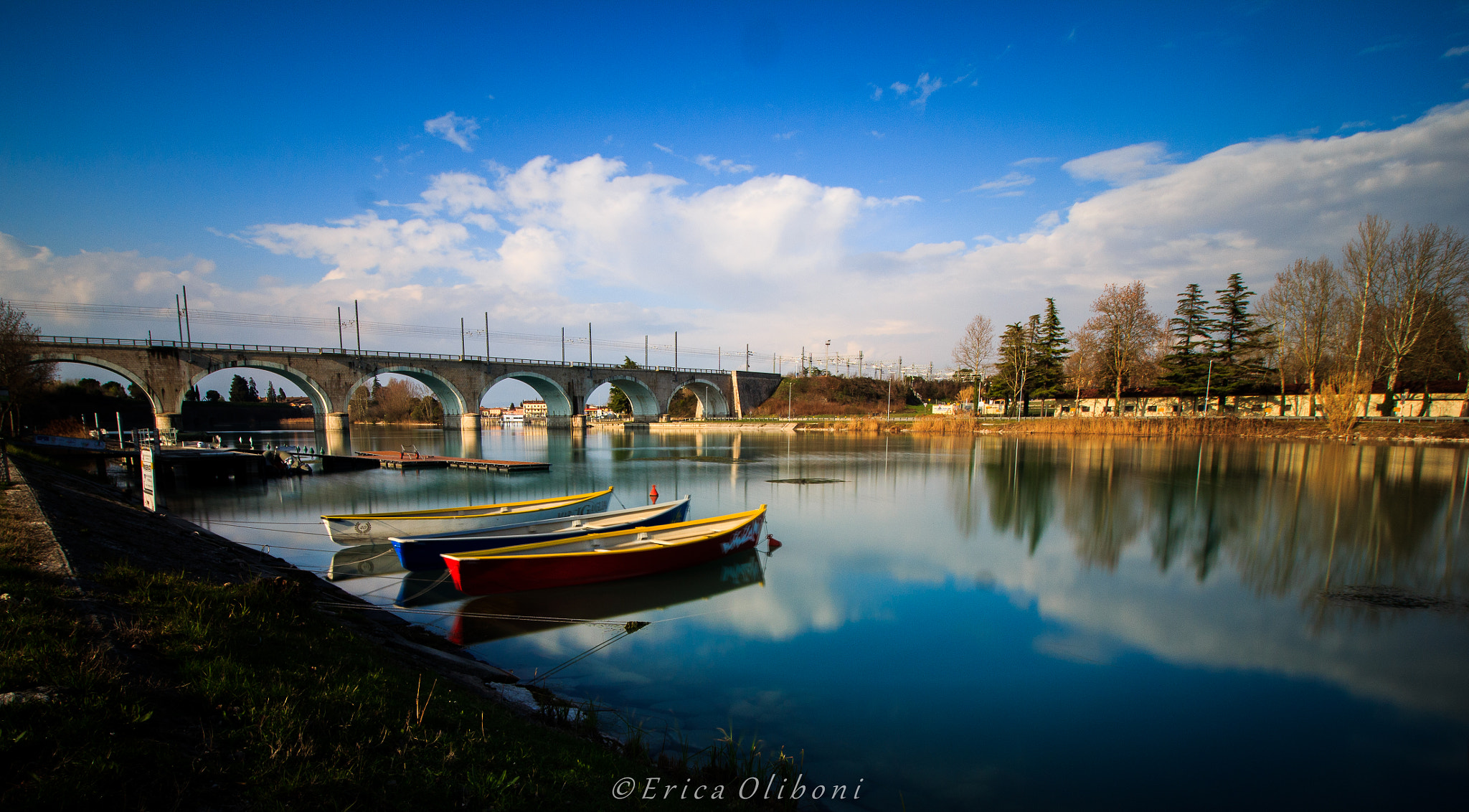 Canon EF-S 10-18mm F4.5–5.6 IS STM sample photo. The old port and railroad photography