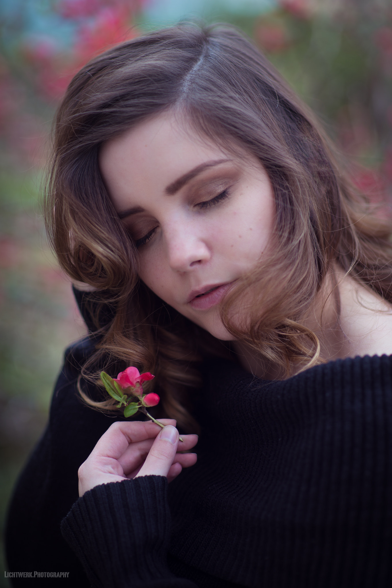 Sony a99 II + Minolta AF 85mm F1.4 G (D) sample photo. Laura photography