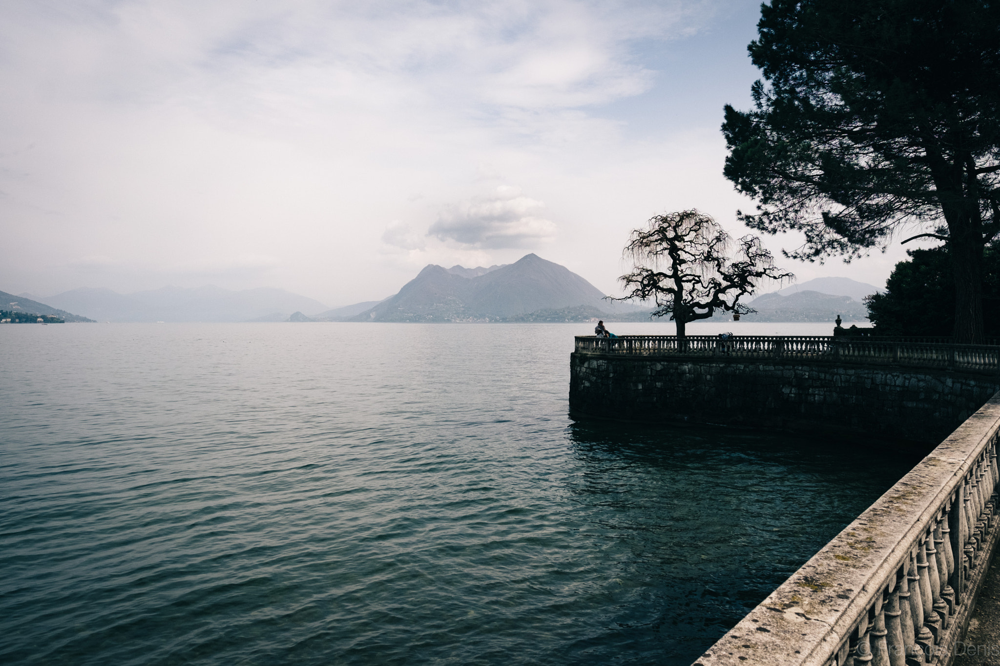Fujifilm X-E1 + Fujifilm XF 16mm F1.4 R WR sample photo. Lake front nostalgia photography