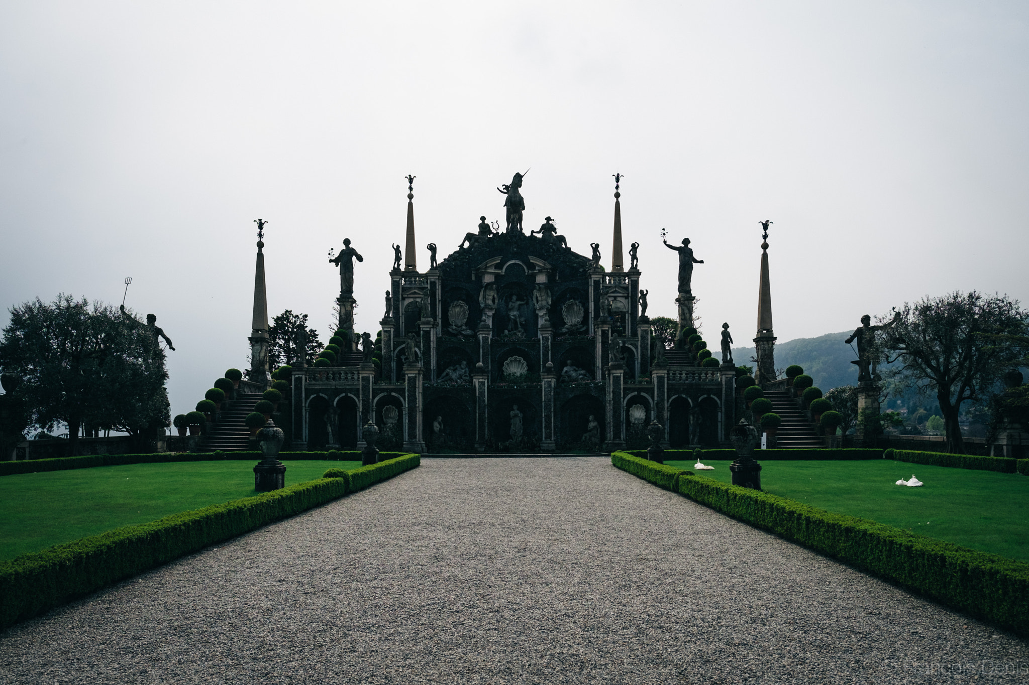 Fujifilm X-E1 + Fujifilm XF 16mm F1.4 R WR sample photo. Isola bella theatre photography