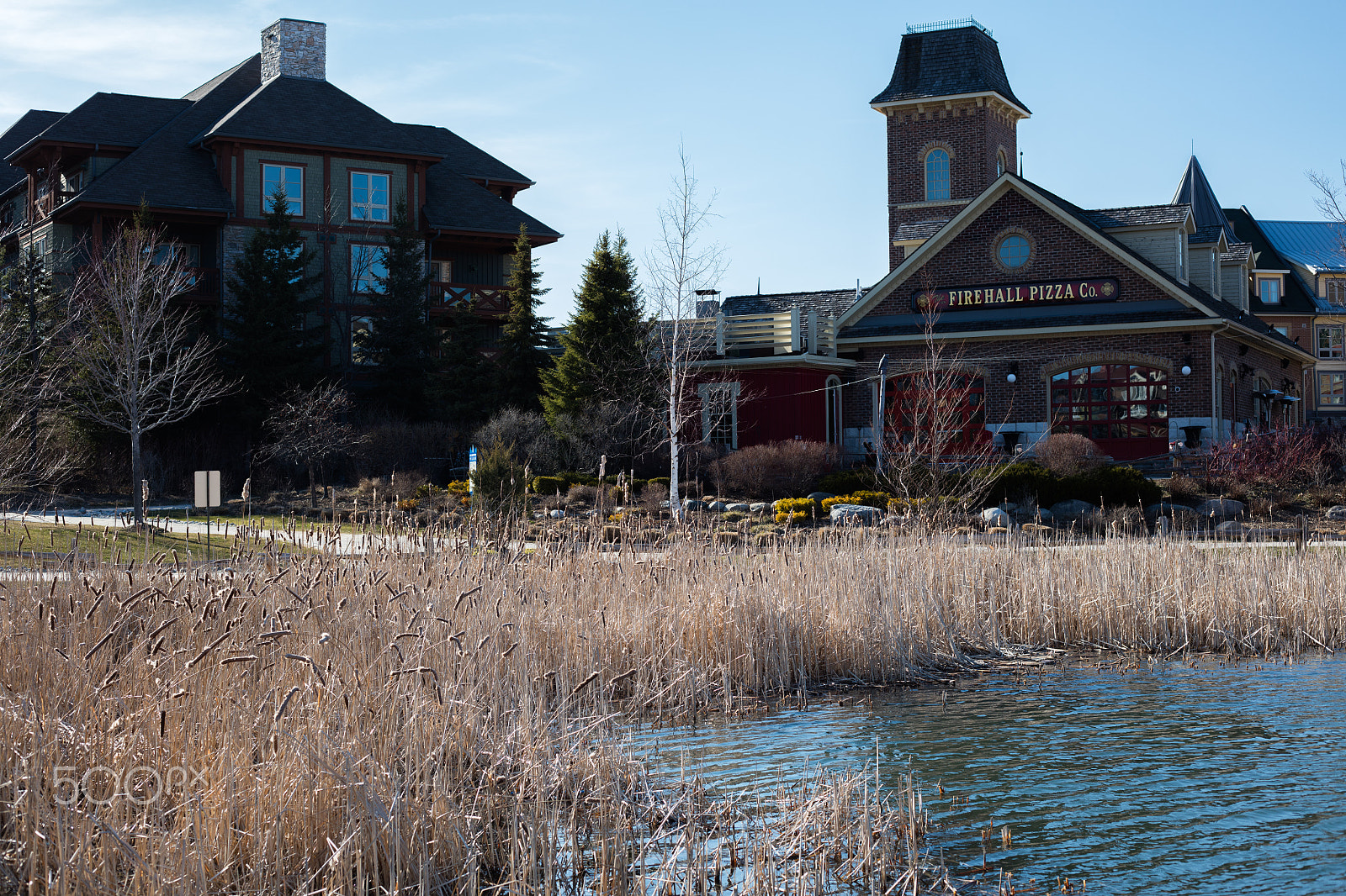 Canon EOS 5DS + Canon EF 50mm F1.8 STM sample photo. Blue mountain lake and firehouse photography