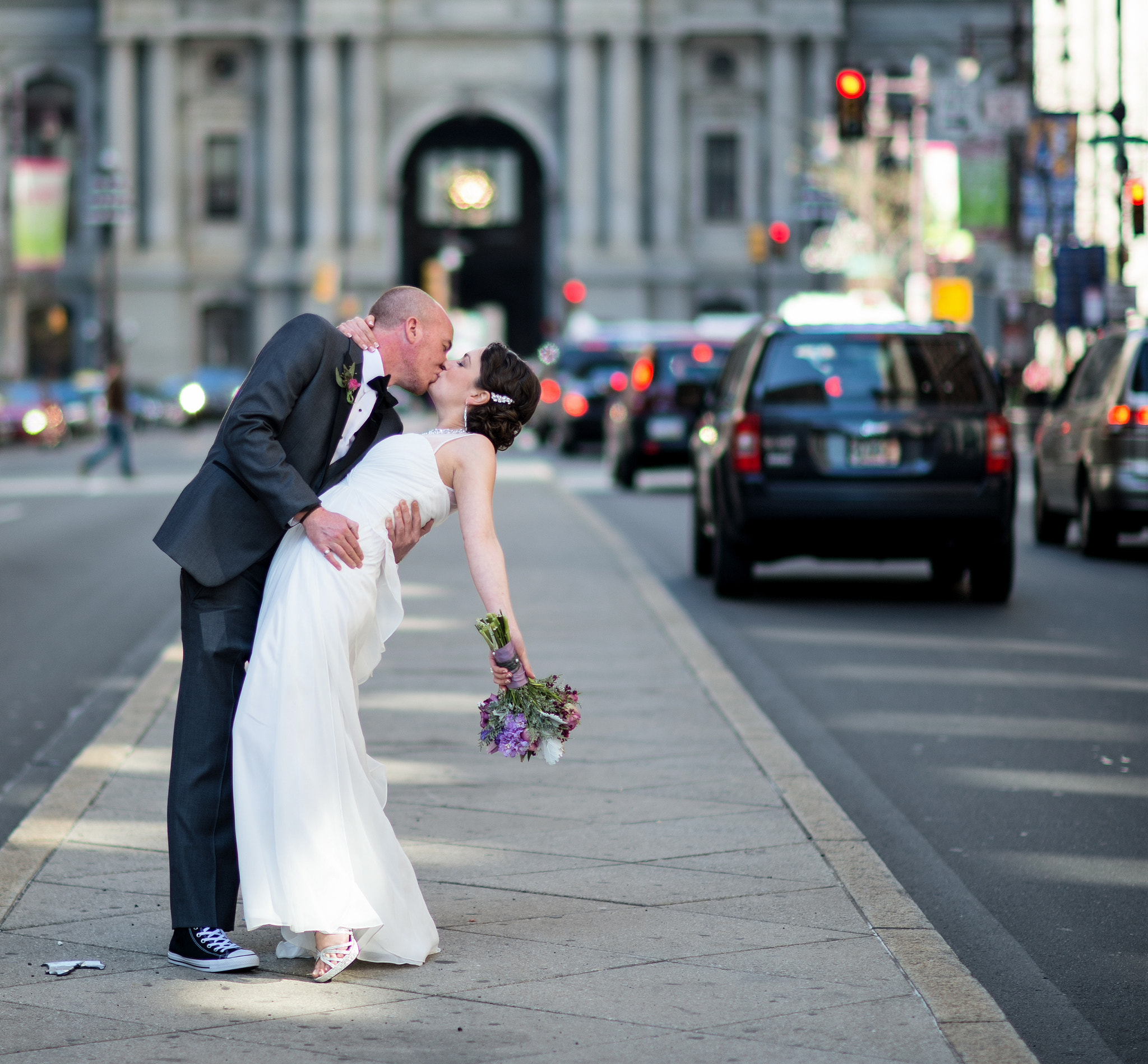 Nikon Df + Nikon AF-S Nikkor 85mm F1.4G sample photo. B&t in front of city hall photography