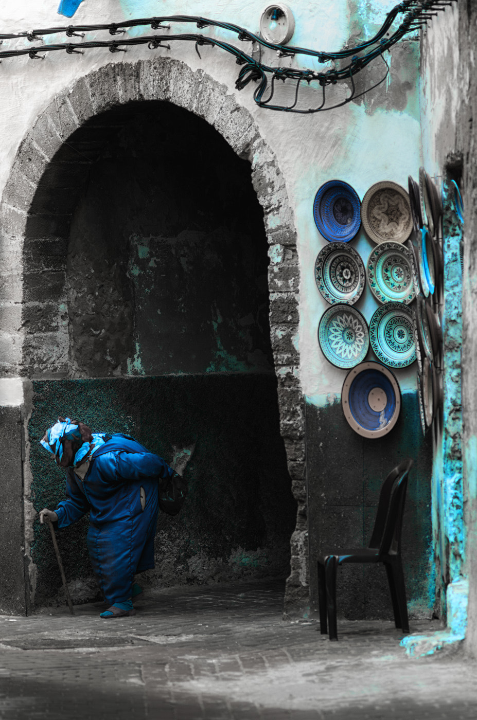 Pentax K-5 sample photo. Old woman in blue photography