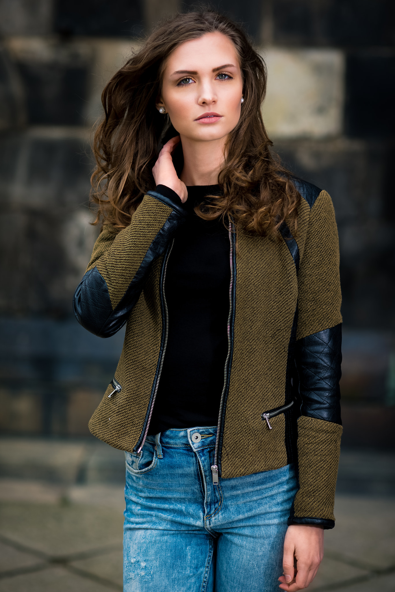 Nikon D750 + Nikon AF Nikkor 105mm F2D DC sample photo. Jacket! photography