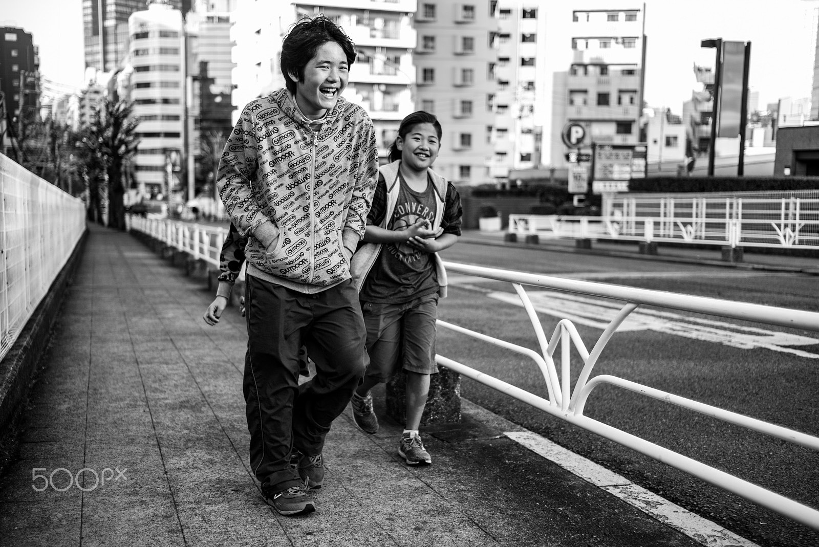 Summicron-M 1:2/35 ASPH. sample photo. Happy faces photography